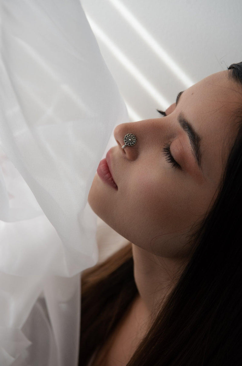 Boho Chic Nose Pin - Dyulokha