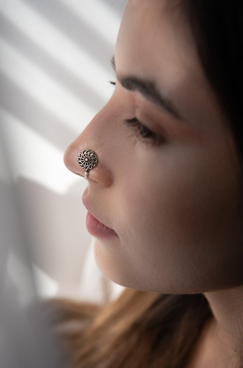 Boho Chic Nose Pin - Dyulokha