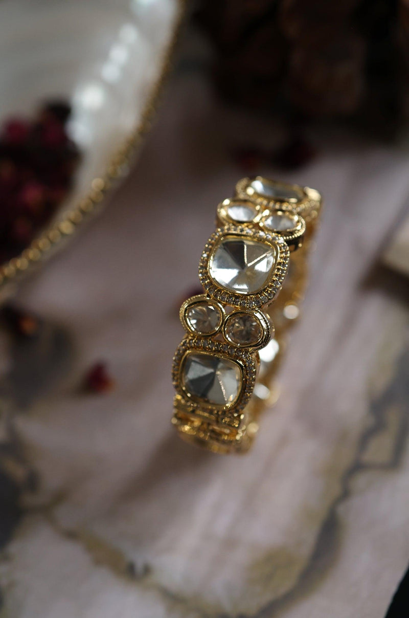 Radiant Polki Bangle - Dyulokha