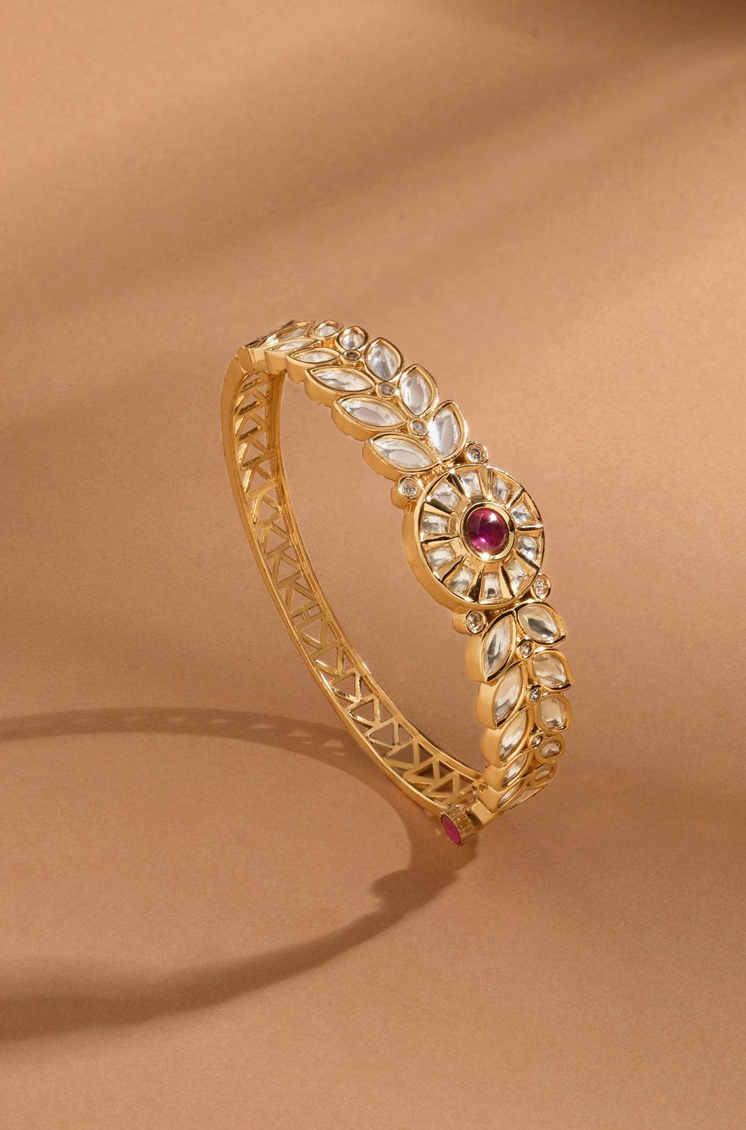 Dramatic Kundan Bracelet - Dyulokha