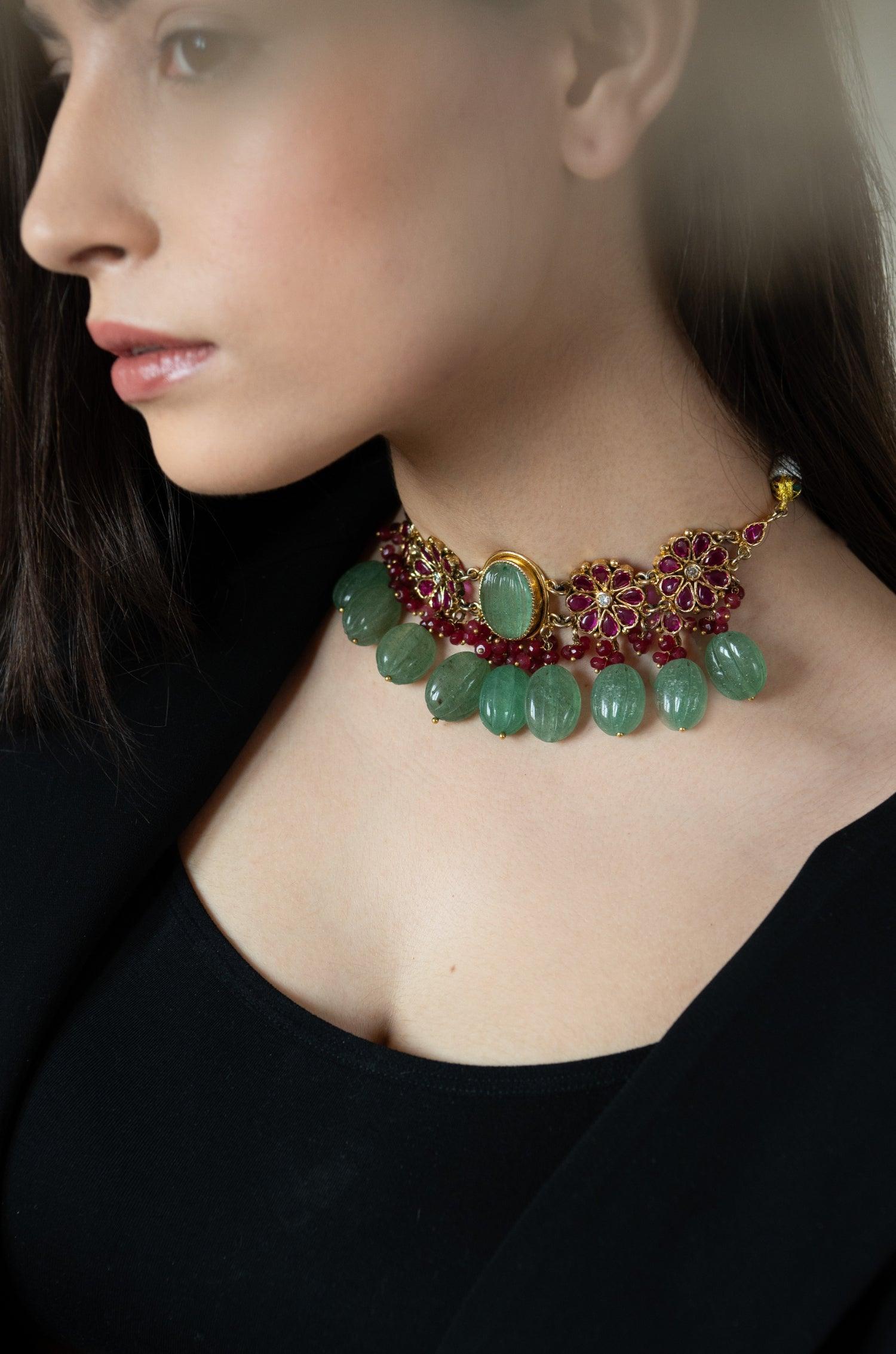 Scarlet Mint Choker Set - Dyulokha