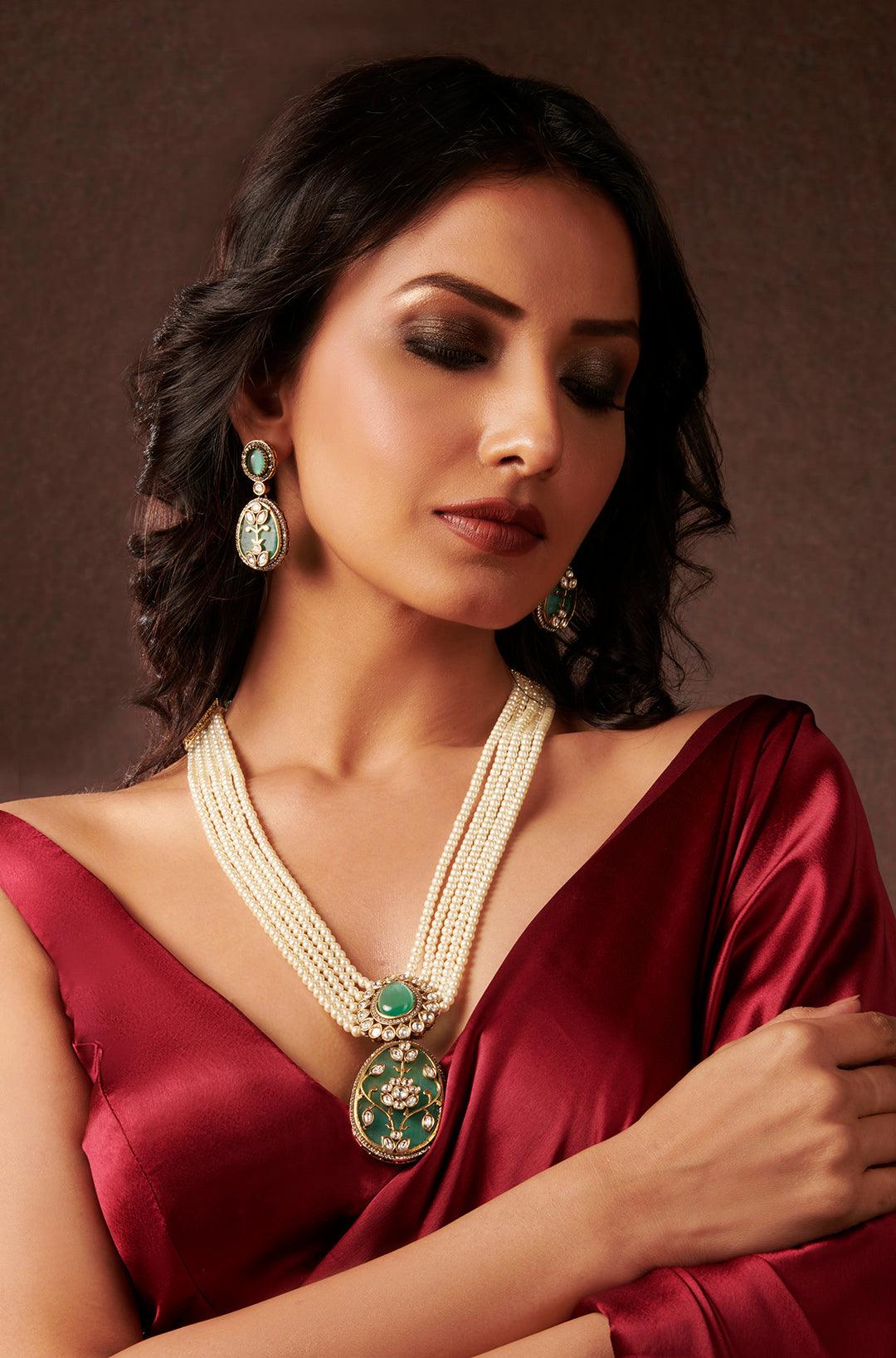 Lustrous Pearl & Flourite Set - Dyulokha