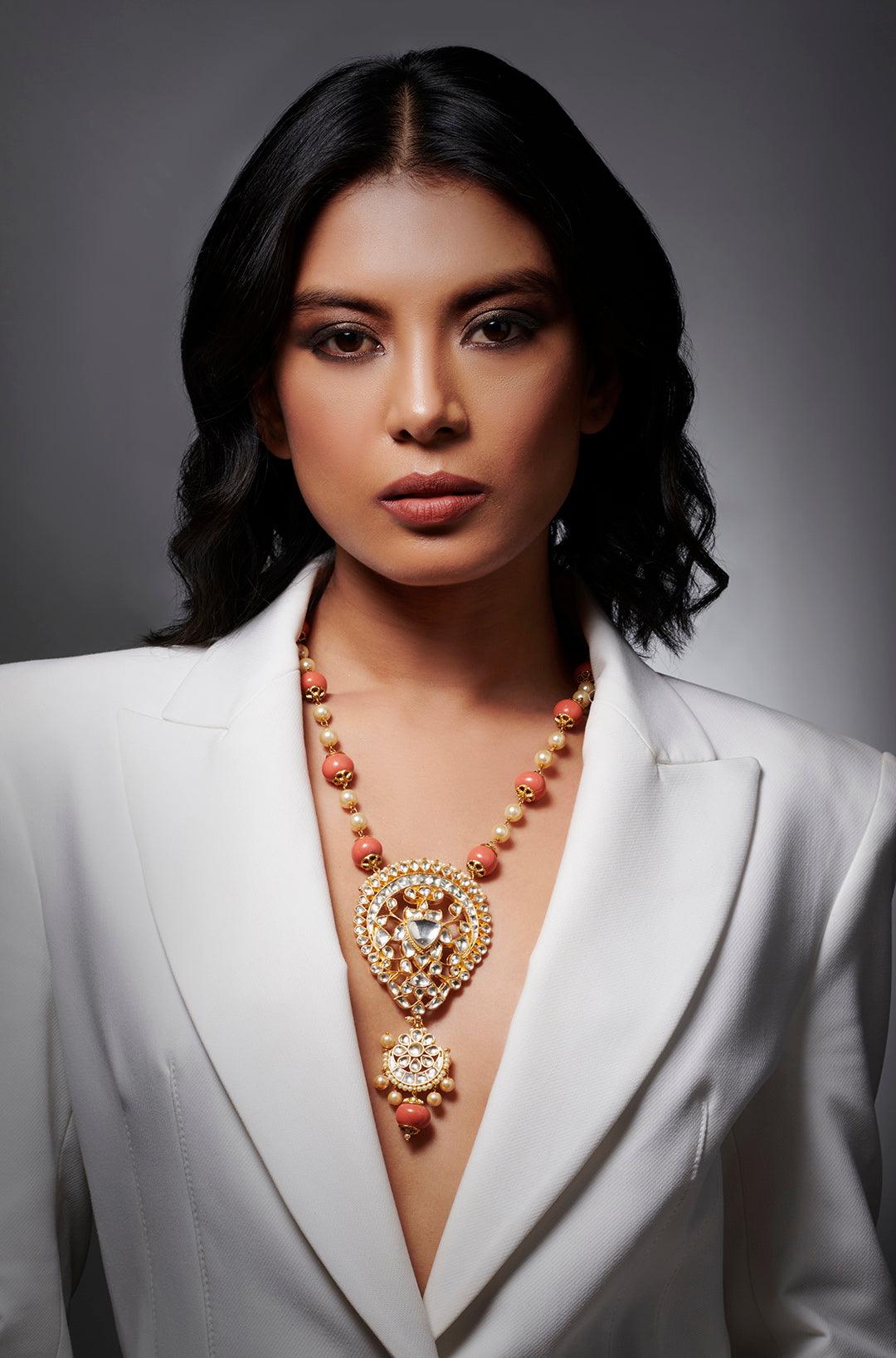 Coral Stones & Pearls Harmony Necklace - Dyulokha