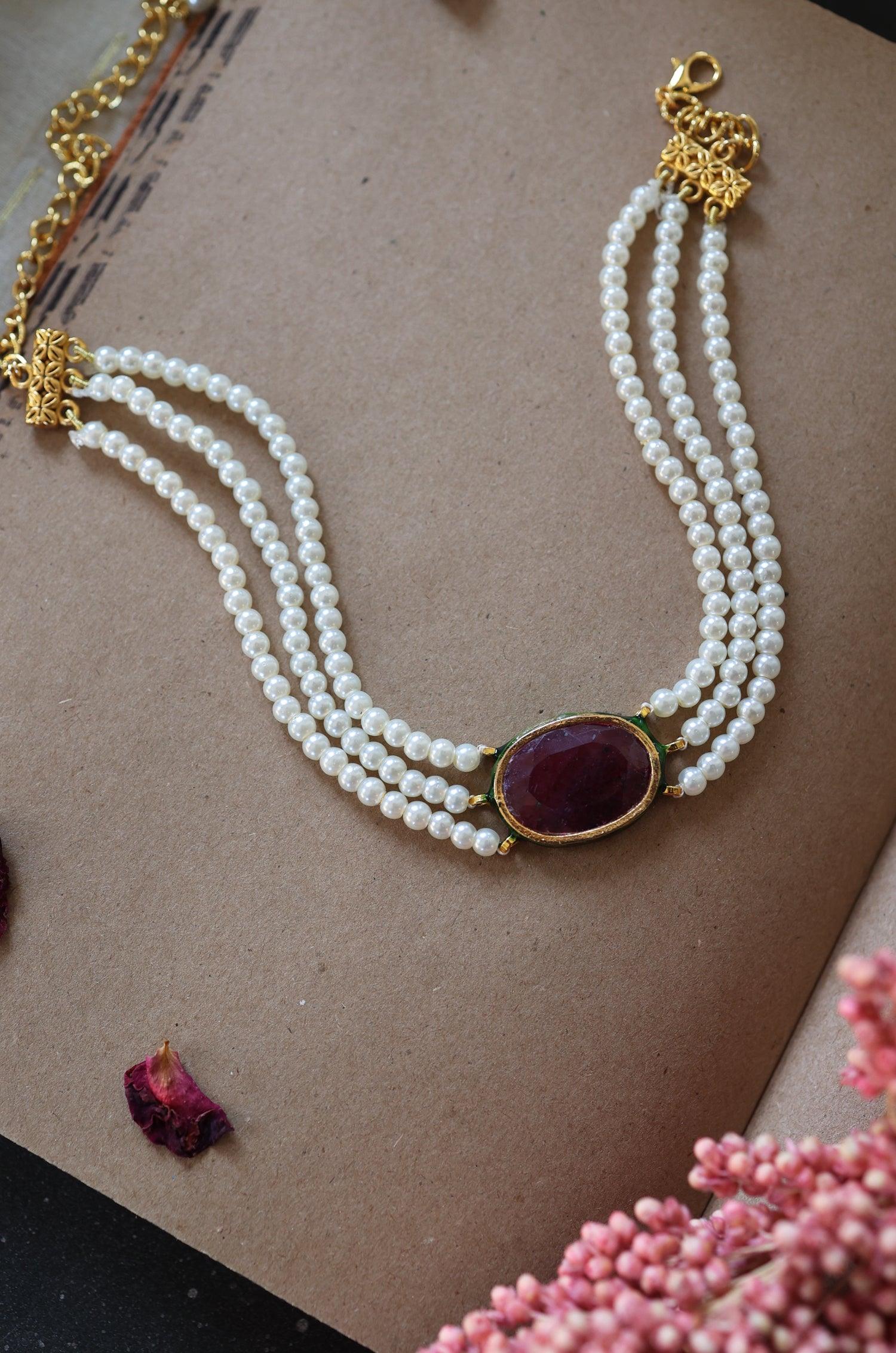 Scarlet Pearl Necklace - Dyulokha
