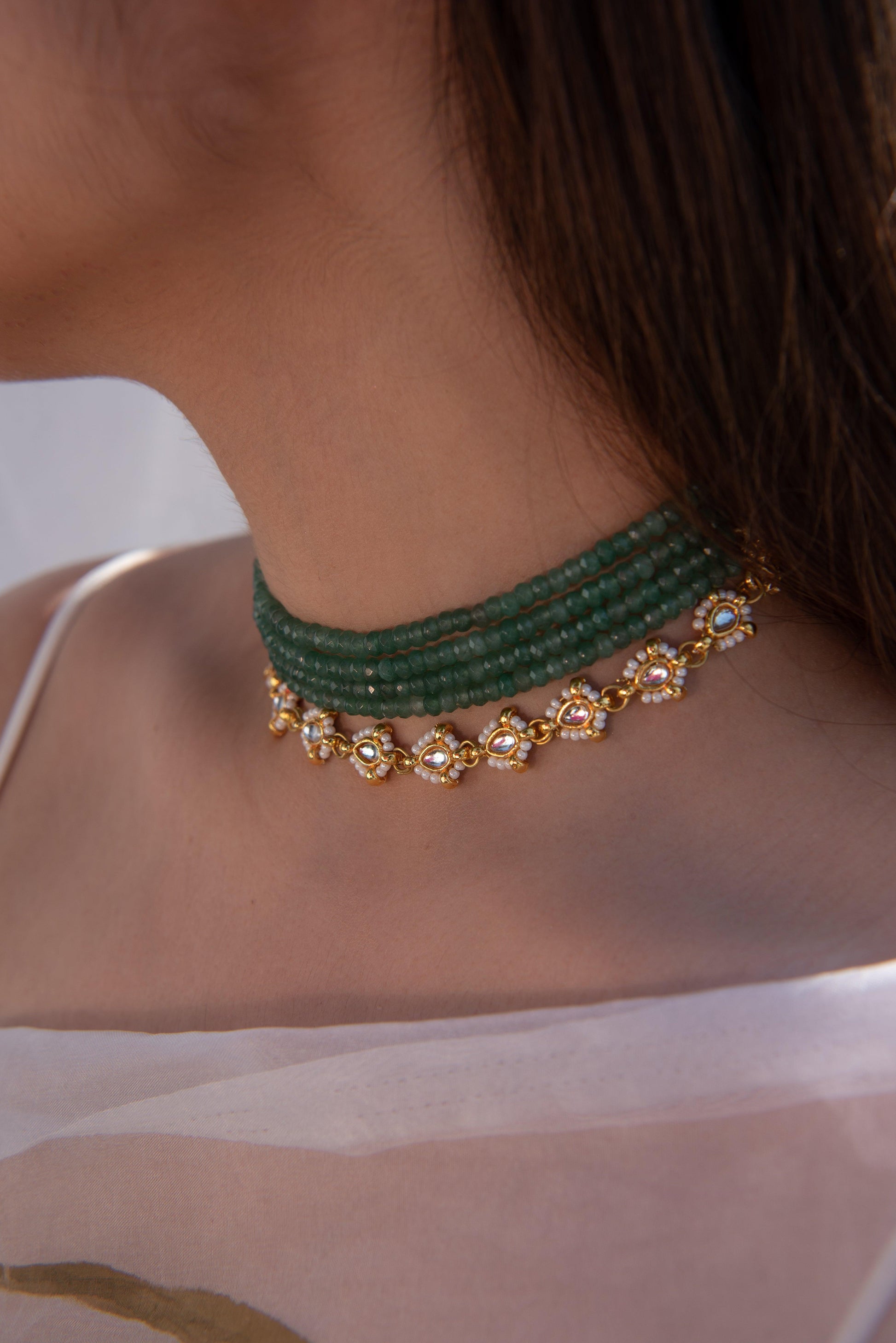 Kundan Motif Green Onyx Necklace - Dyulokha
