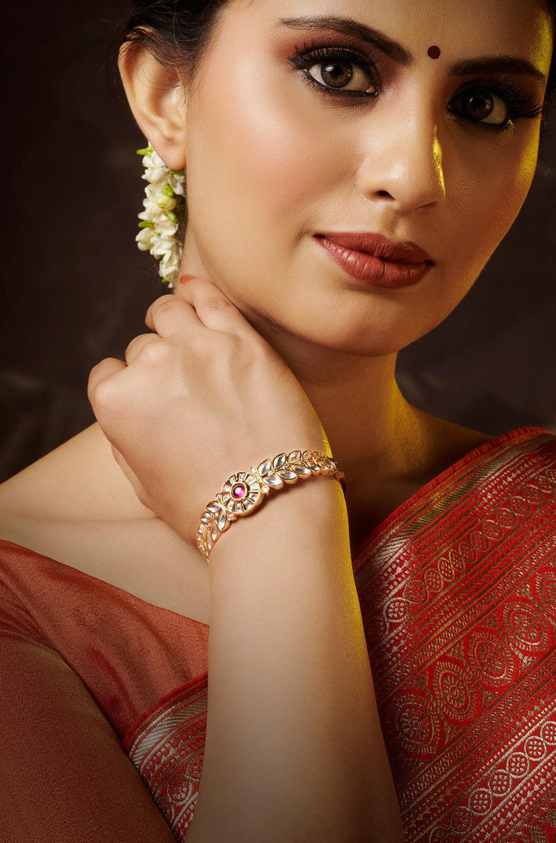 Dramatic Kundan Bracelet - Dyulokha