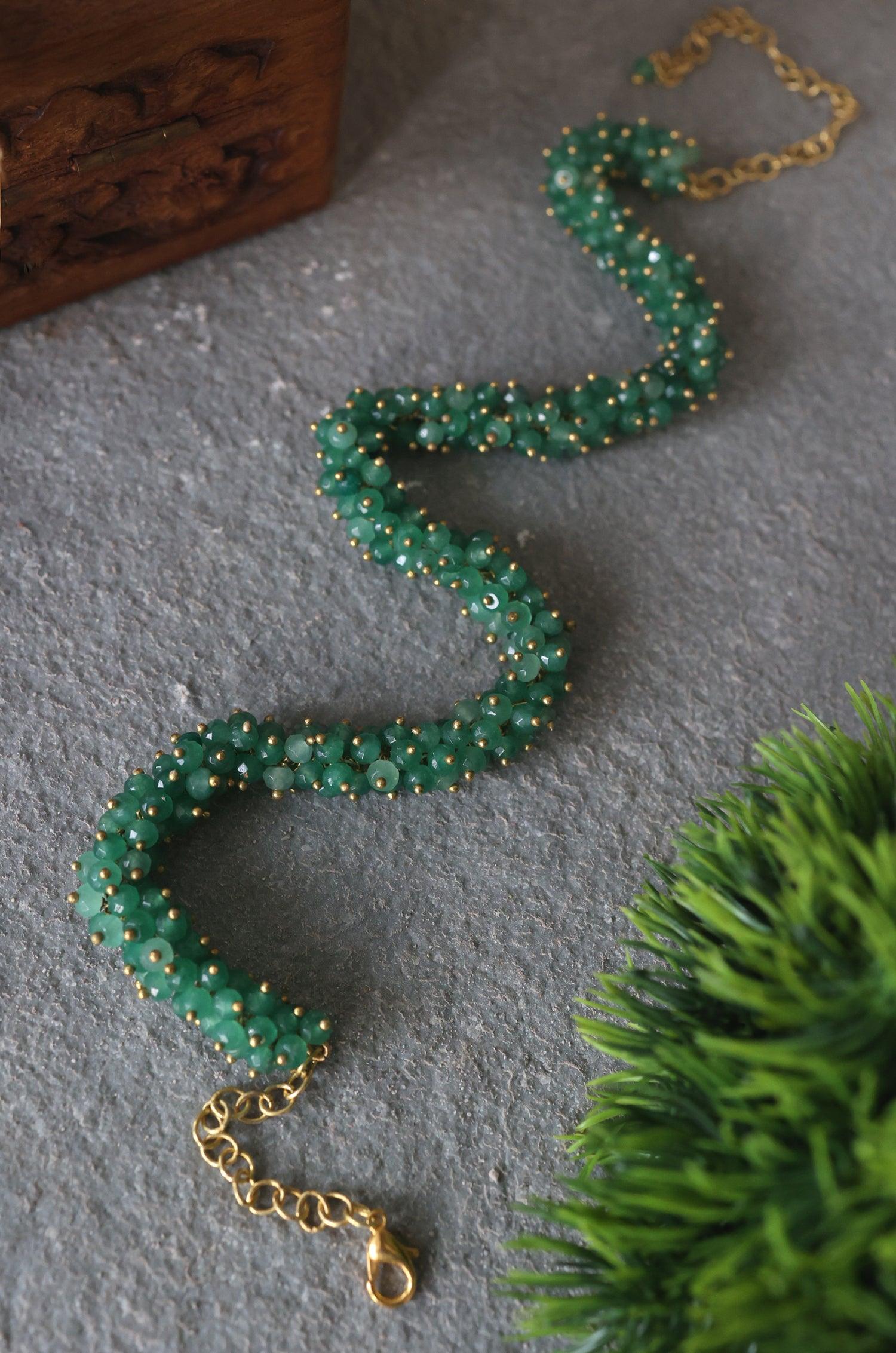 Green Onyx Elegance Necklace - Dyulokha
