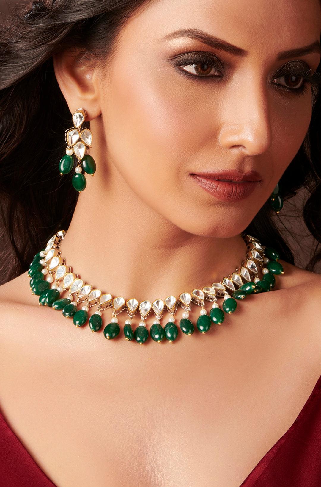 Emerald Polki Elegant Necklace Set - Dyulokha