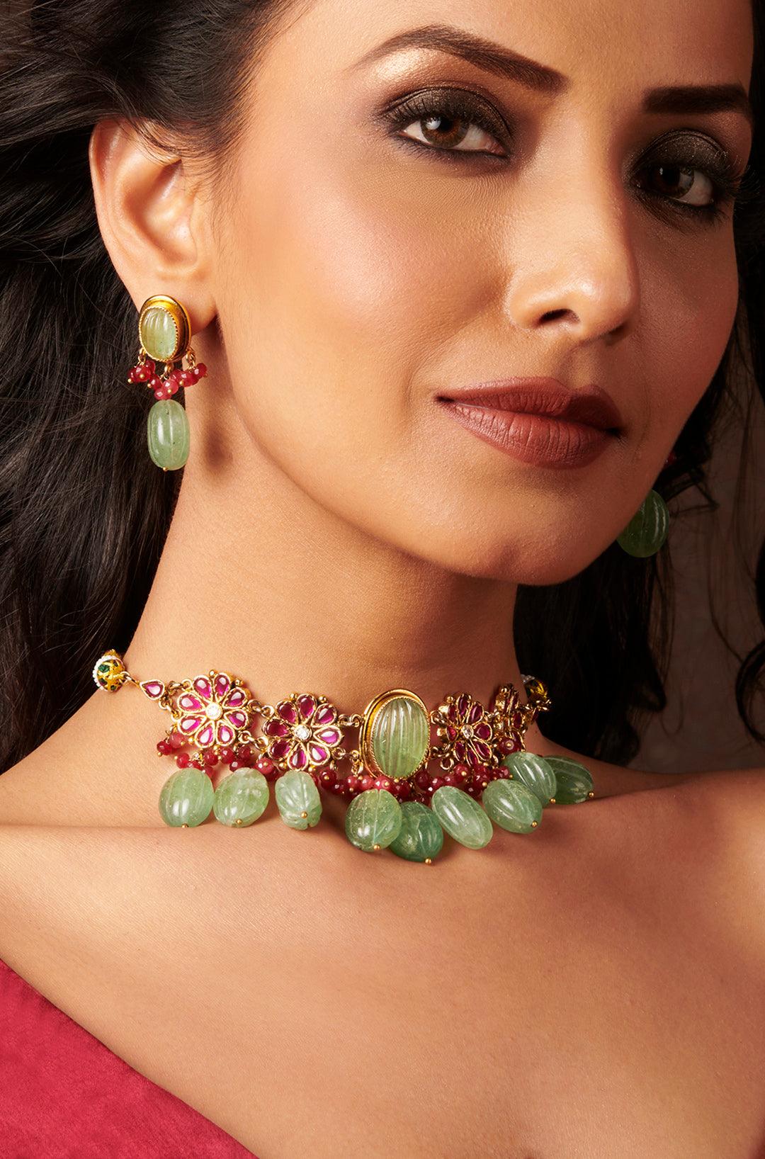 Scarlet Mint Choker Set - Dyulokha