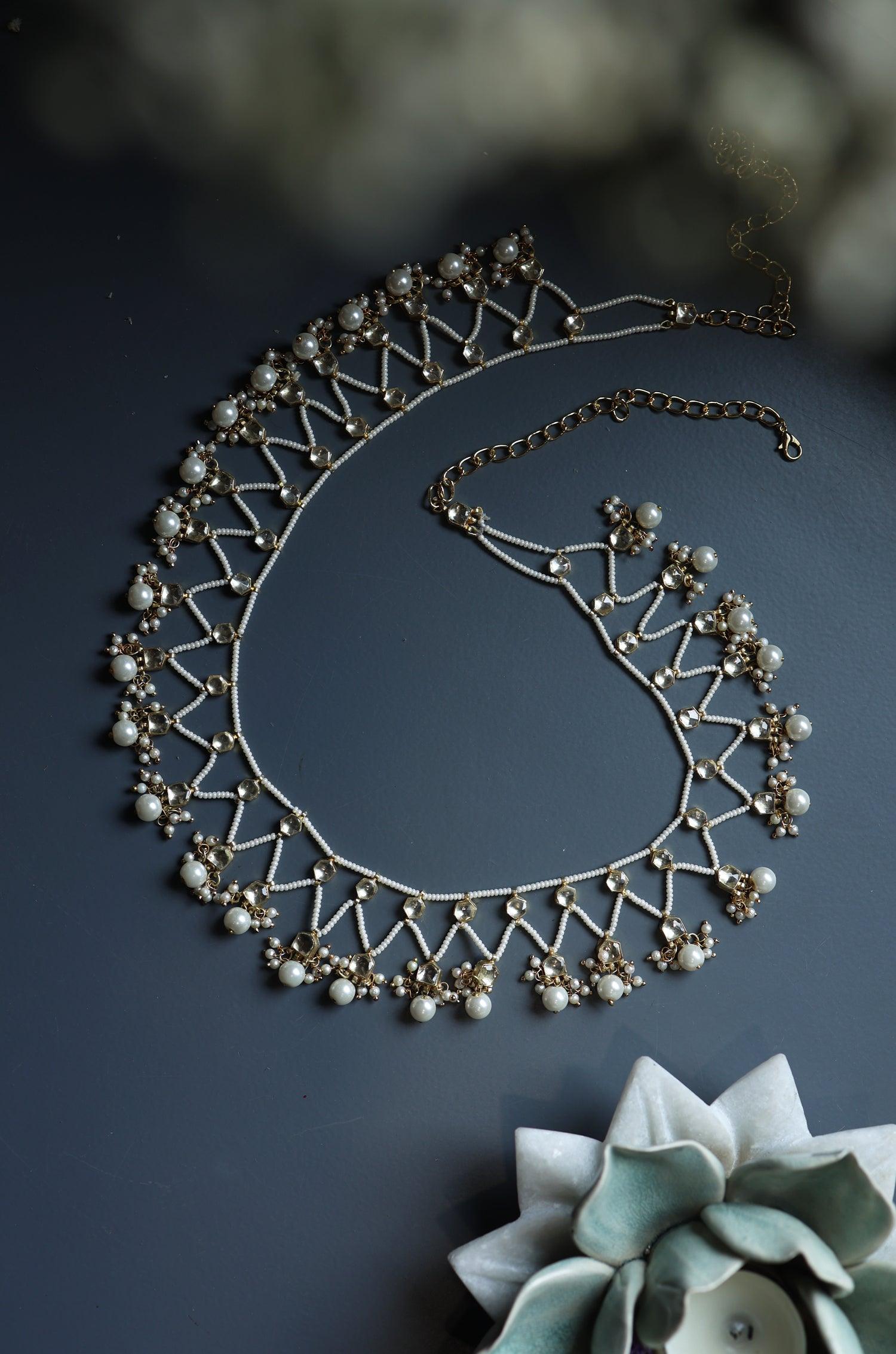 Kundan Pearl Kamarbandh - Dyulokha