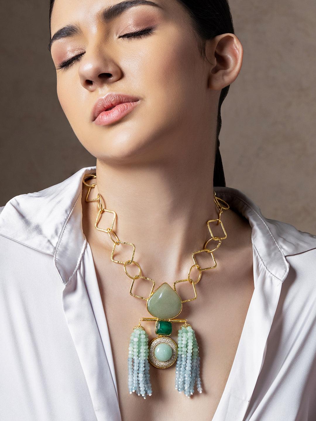 Golden Bespoke Pendant Necklace - Dyulokha