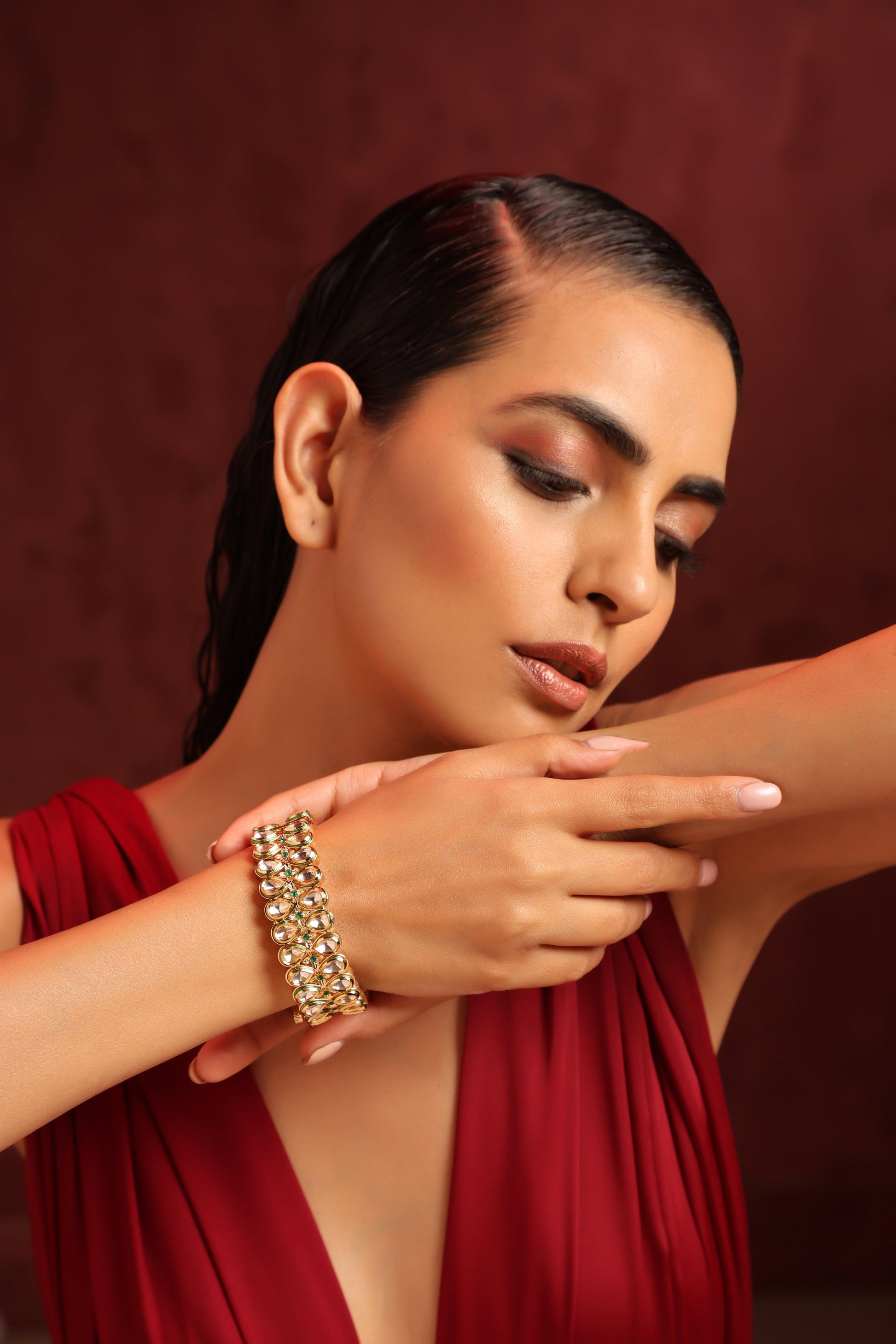 Jade Jewel Kundan Kada - Dyulokha