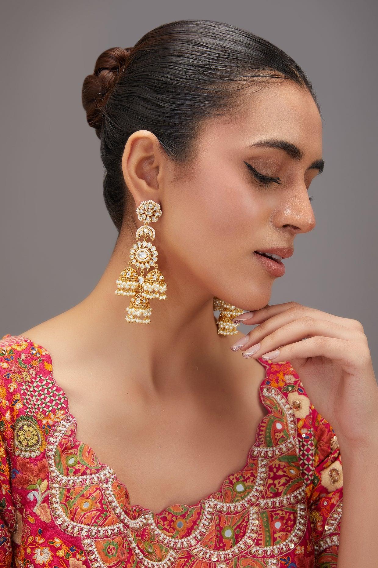 Kundan Pearl Earrings - Dyulokha