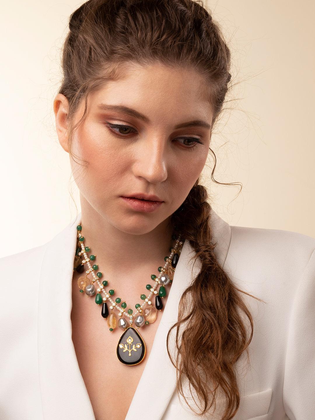 Necklaces - Dyulokha