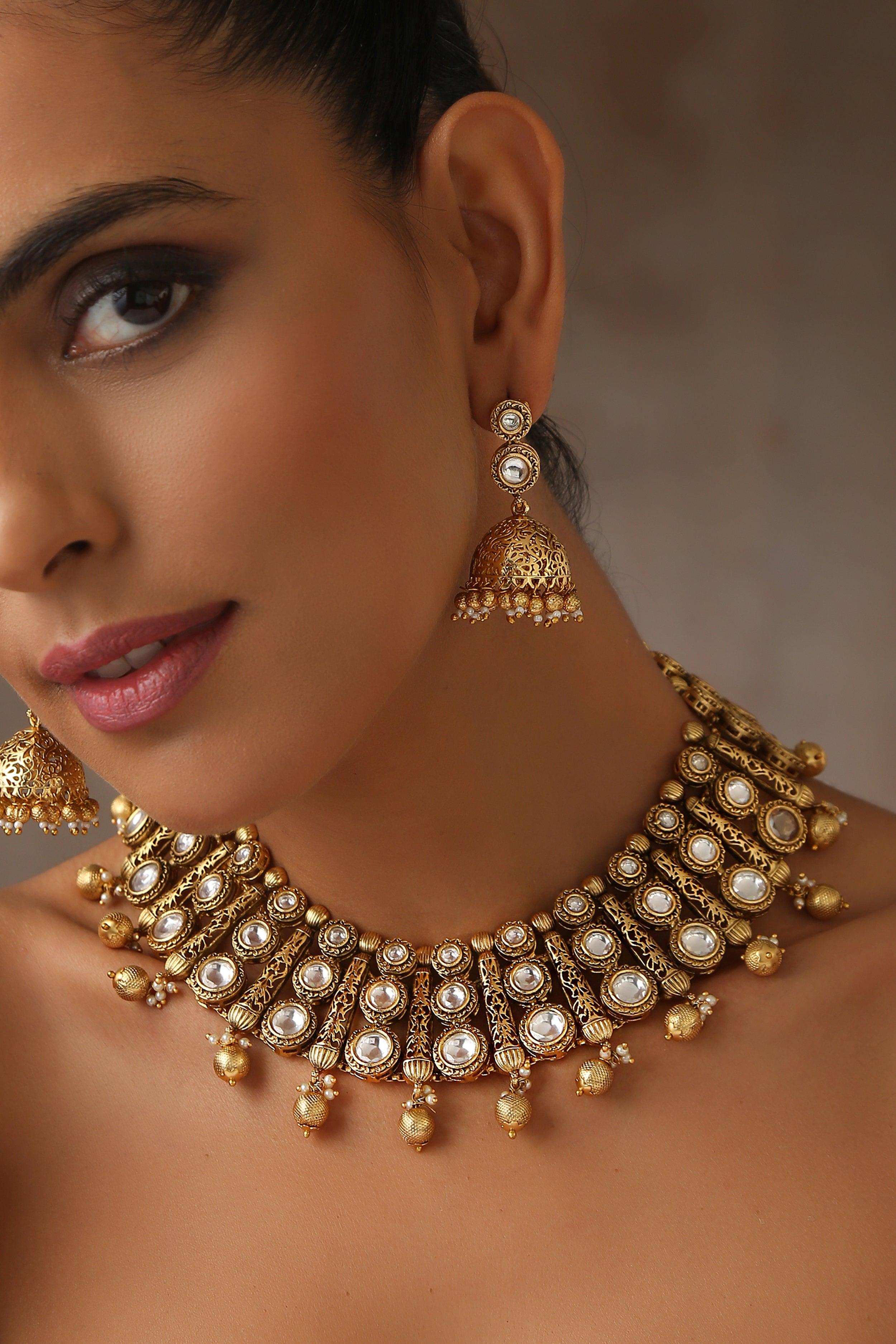 Radiant Bloom Polki Necklace Set - Dyulokha