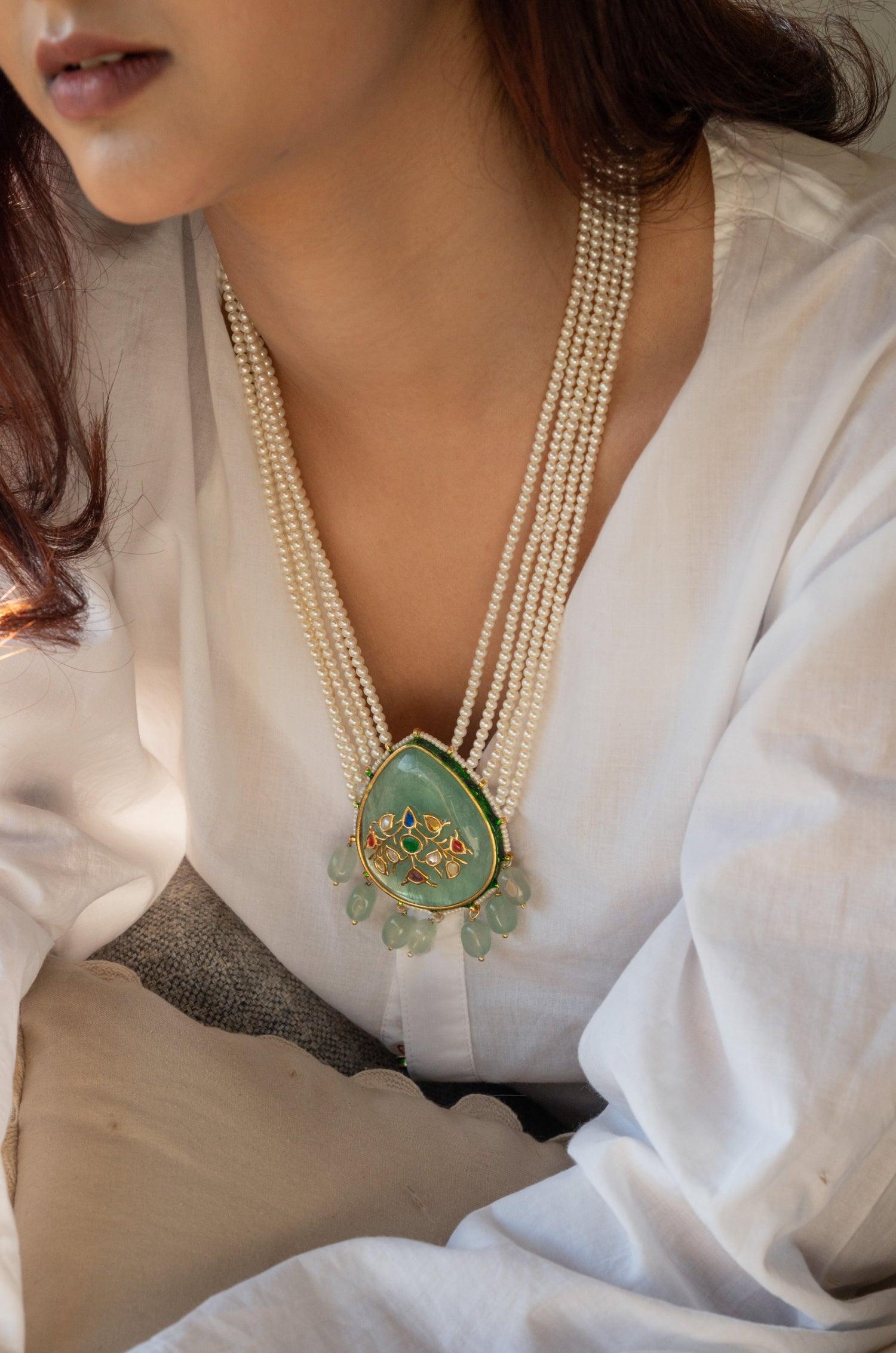Mint Flourite Pearl Necklace - Dyulokha