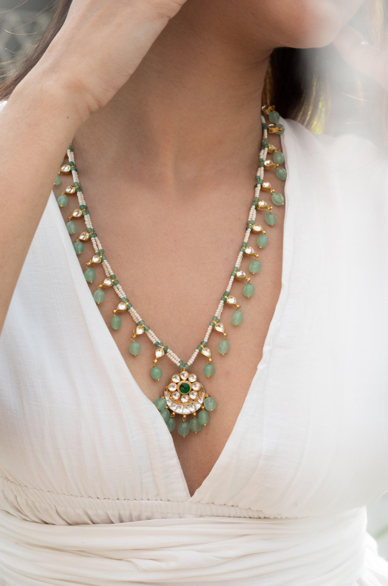 Minty Pearl Delight Necklace - Dyulokha