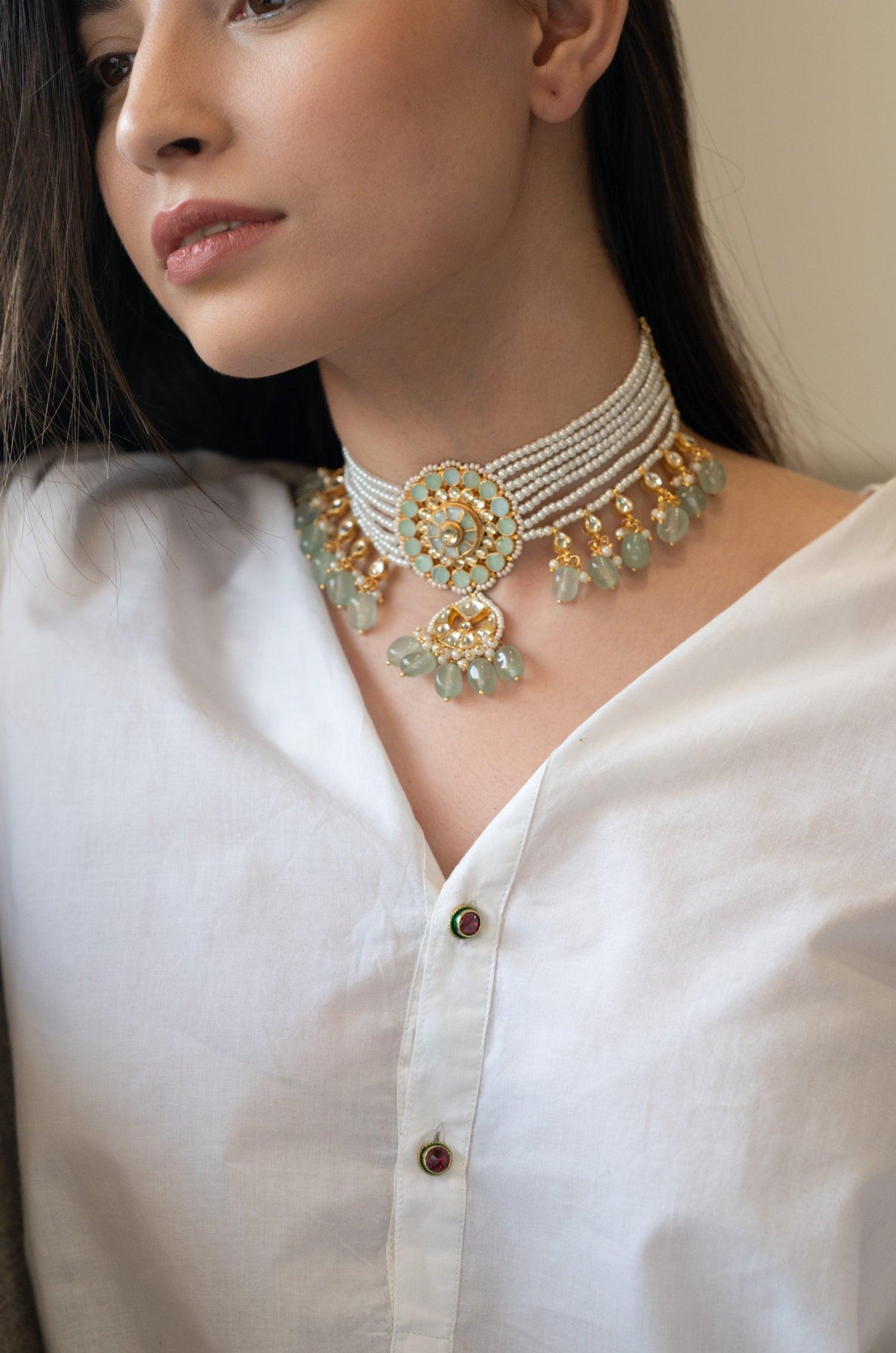 Pastel Mint Pearl Necklace - Dyulokha
