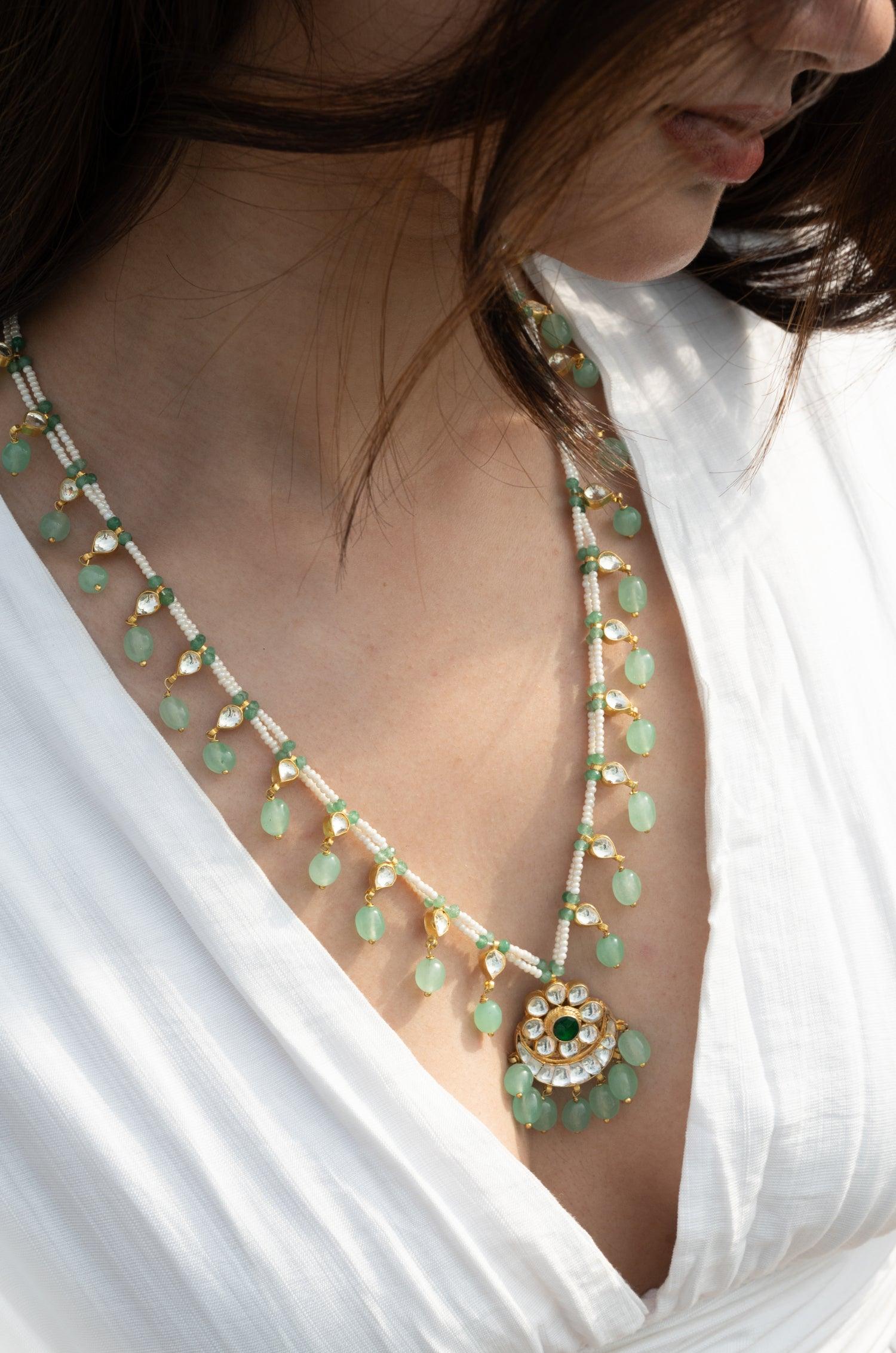 Minty Pearl Delight Necklace - Dyulokha