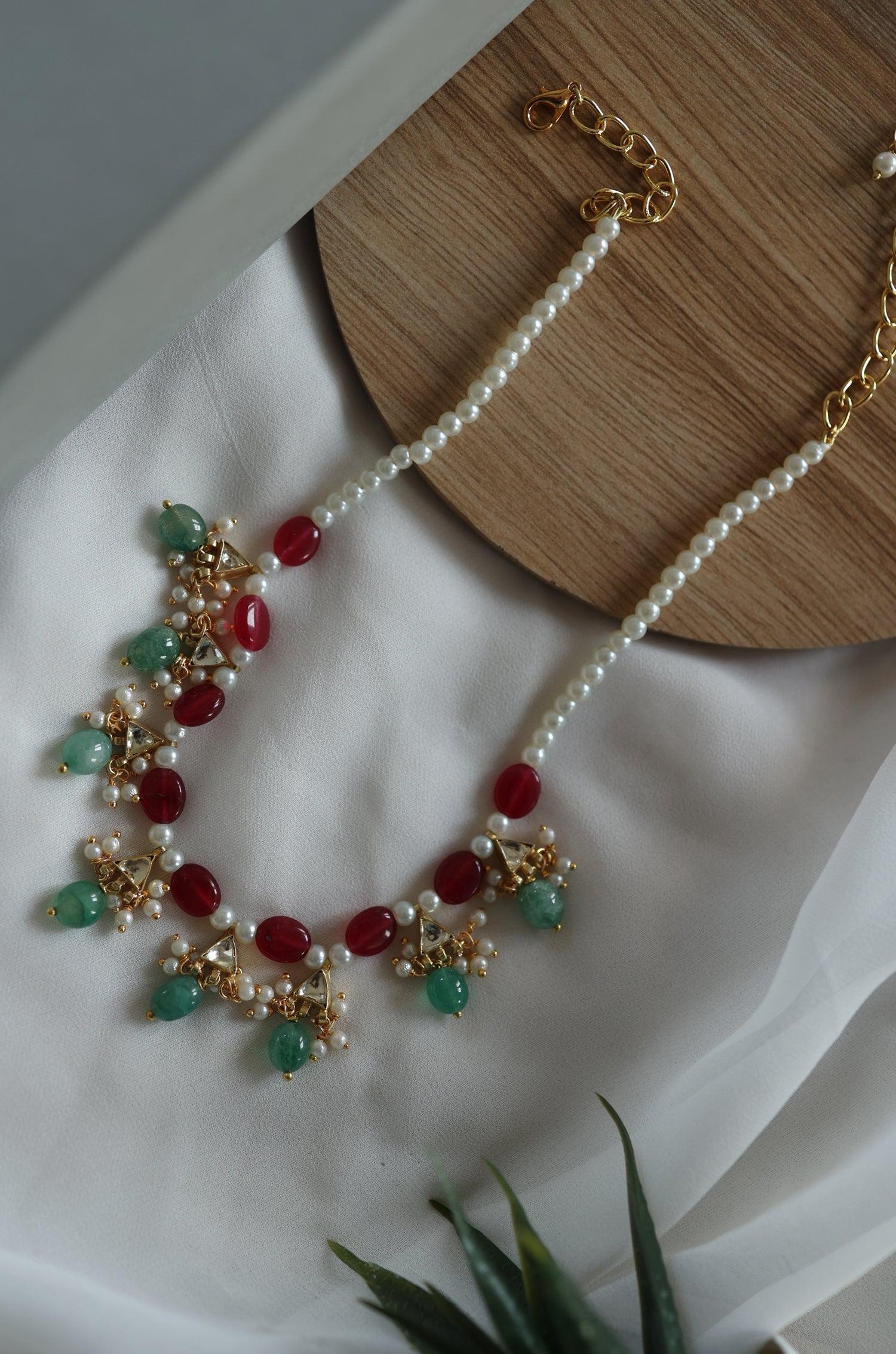 Multicolored Pearl Necklace - Dyulokha