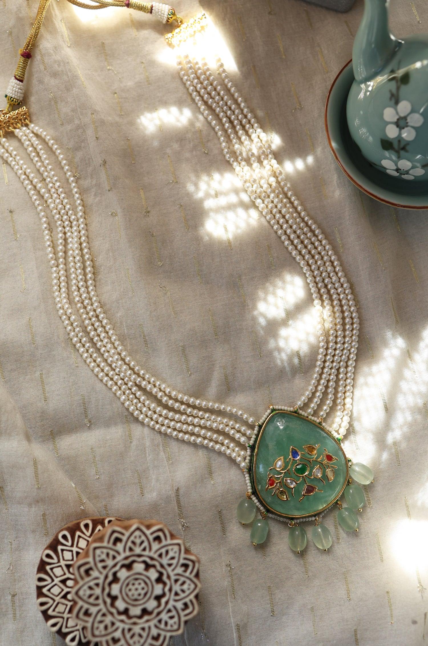 Mint Flourite Pearl Necklace - Dyulokha