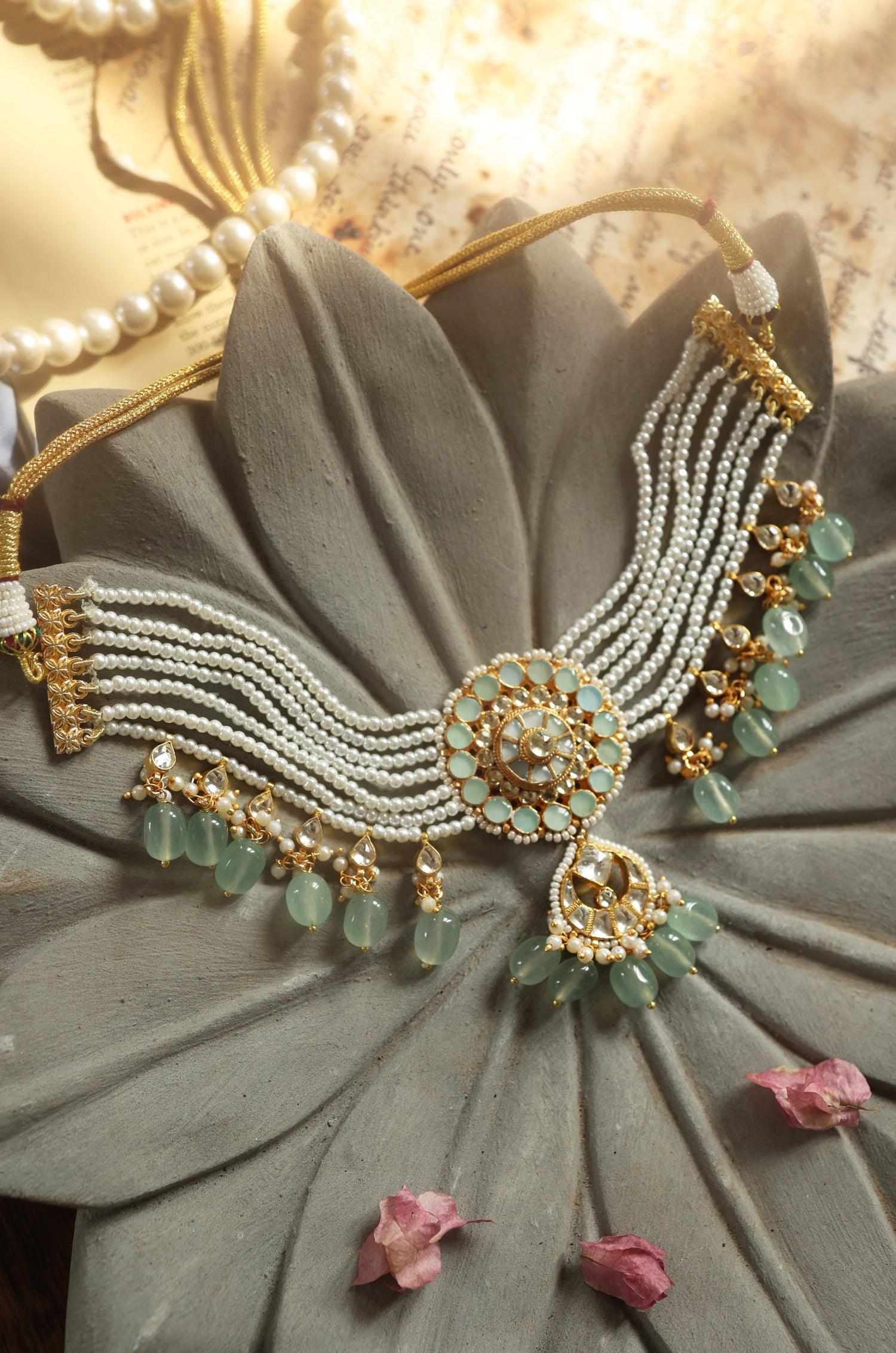 Pastel Mint Pearl Necklace - Dyulokha