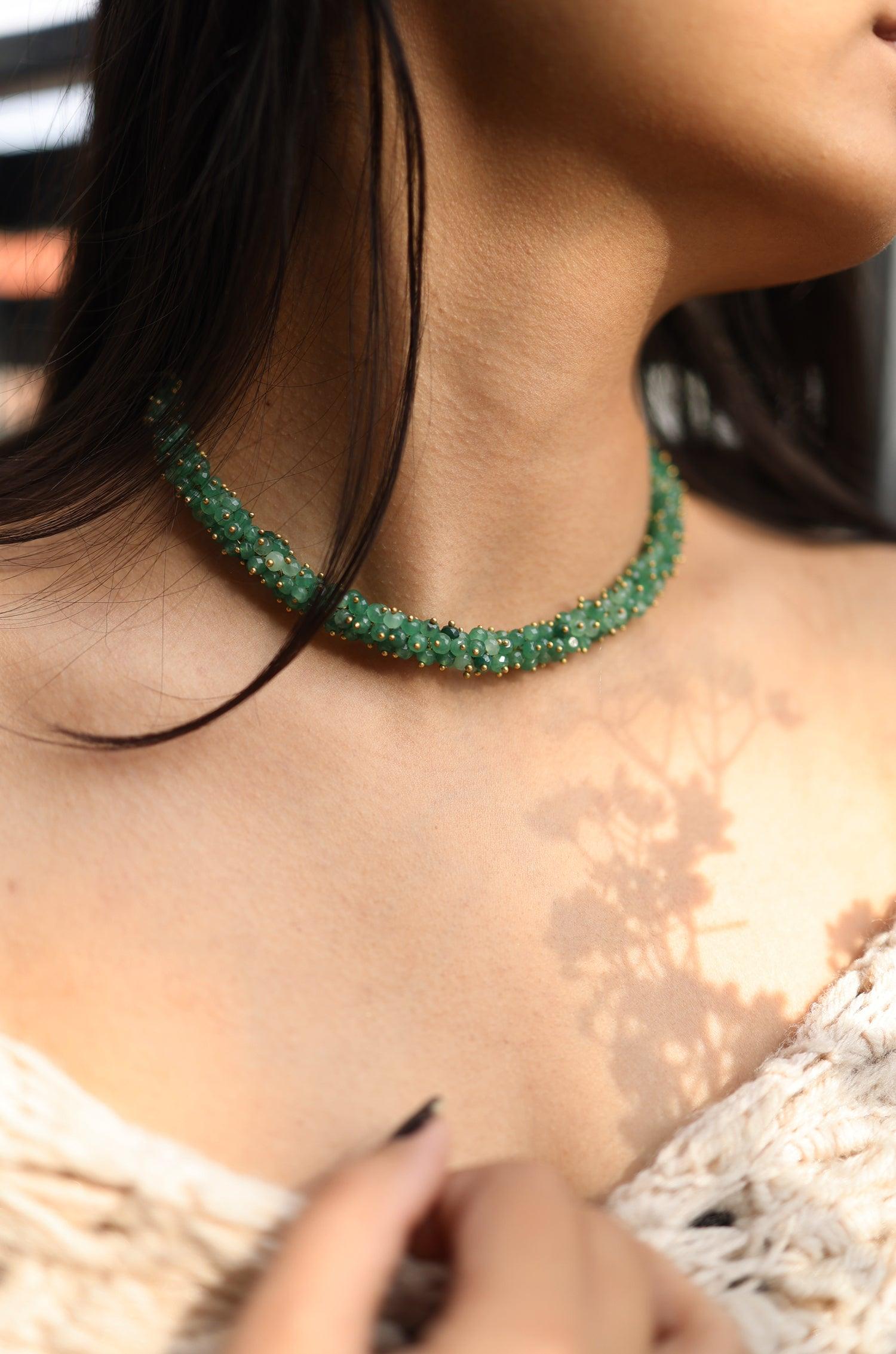 Green Onyx Elegance Necklace - Dyulokha