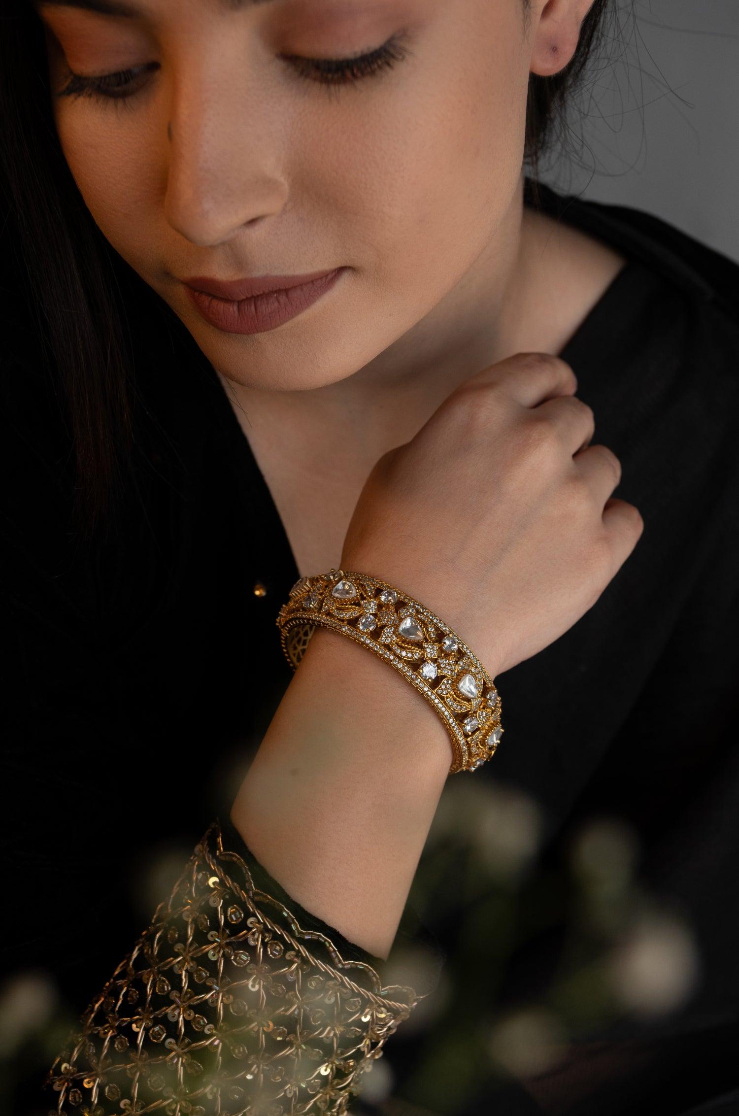 Polki Splendor Bangle - Dyulokha