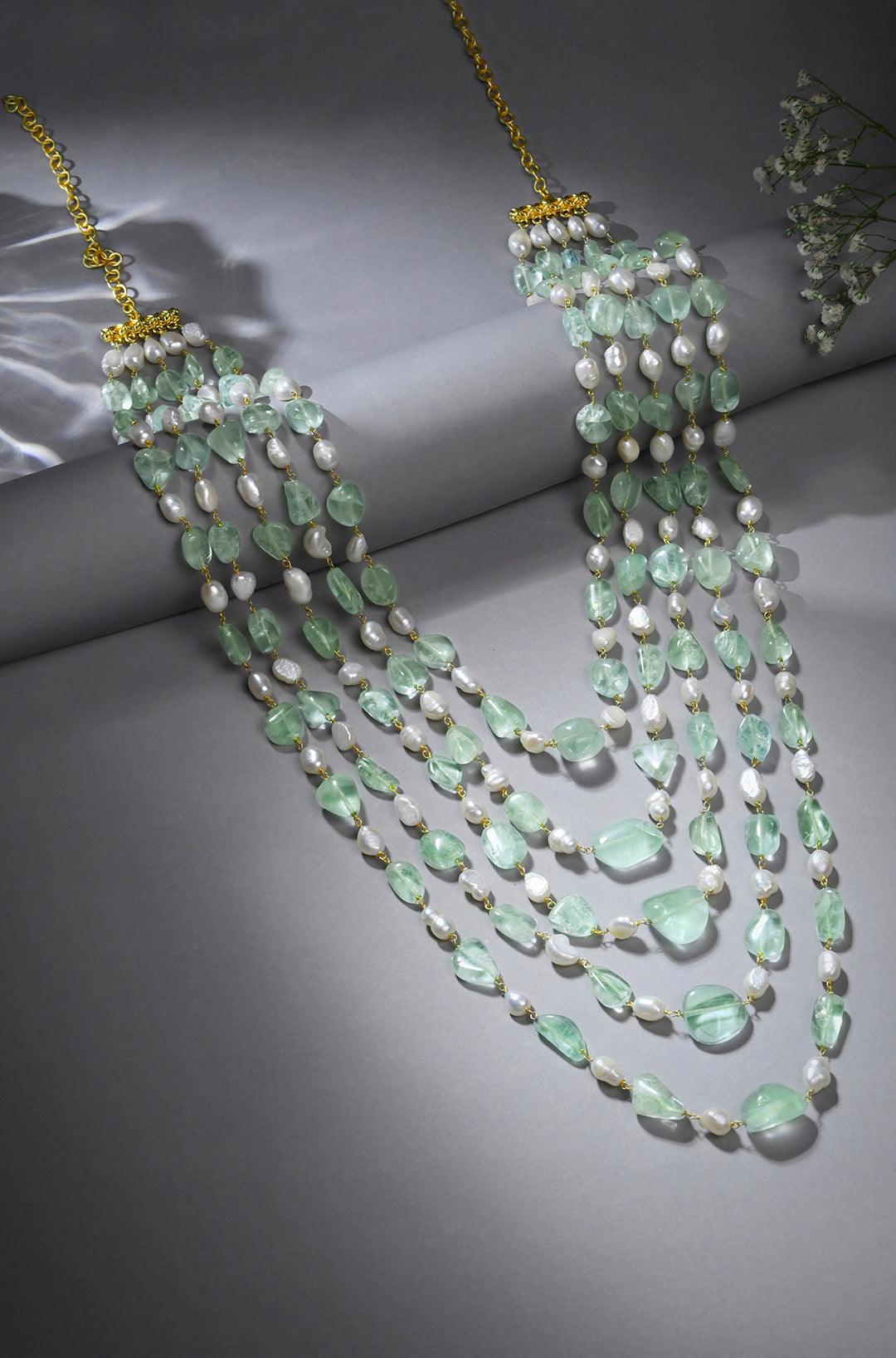 Mint Bliss Pearl Necklace - Dyulokha