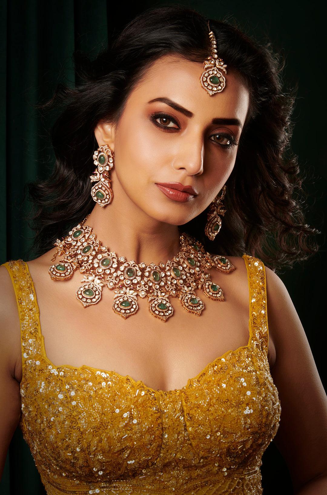 Regal Emerald Kundan Bridal Set - Dyulokha