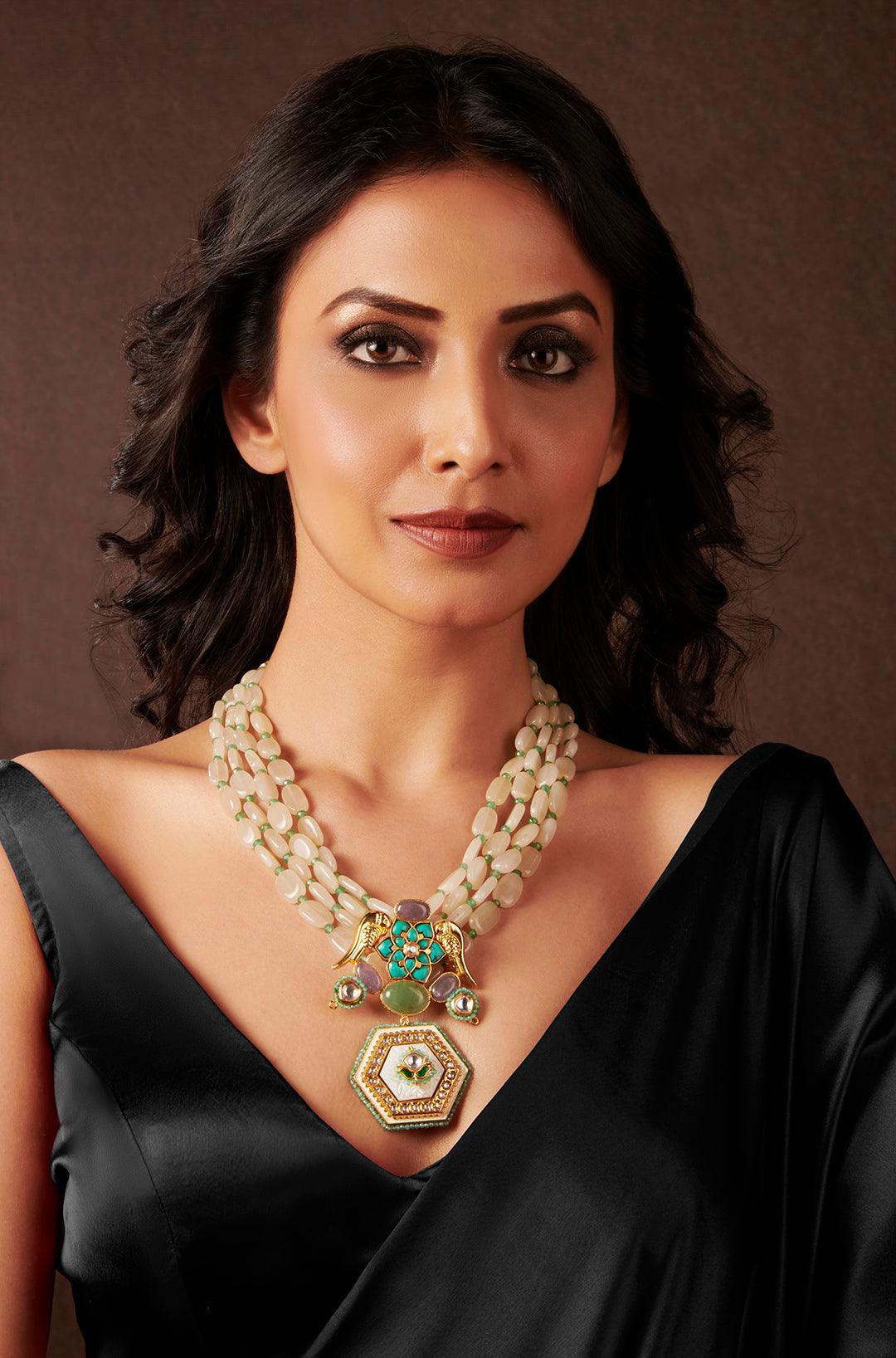 Cheerful Elegance Multicolor Necklace - Dyulokha