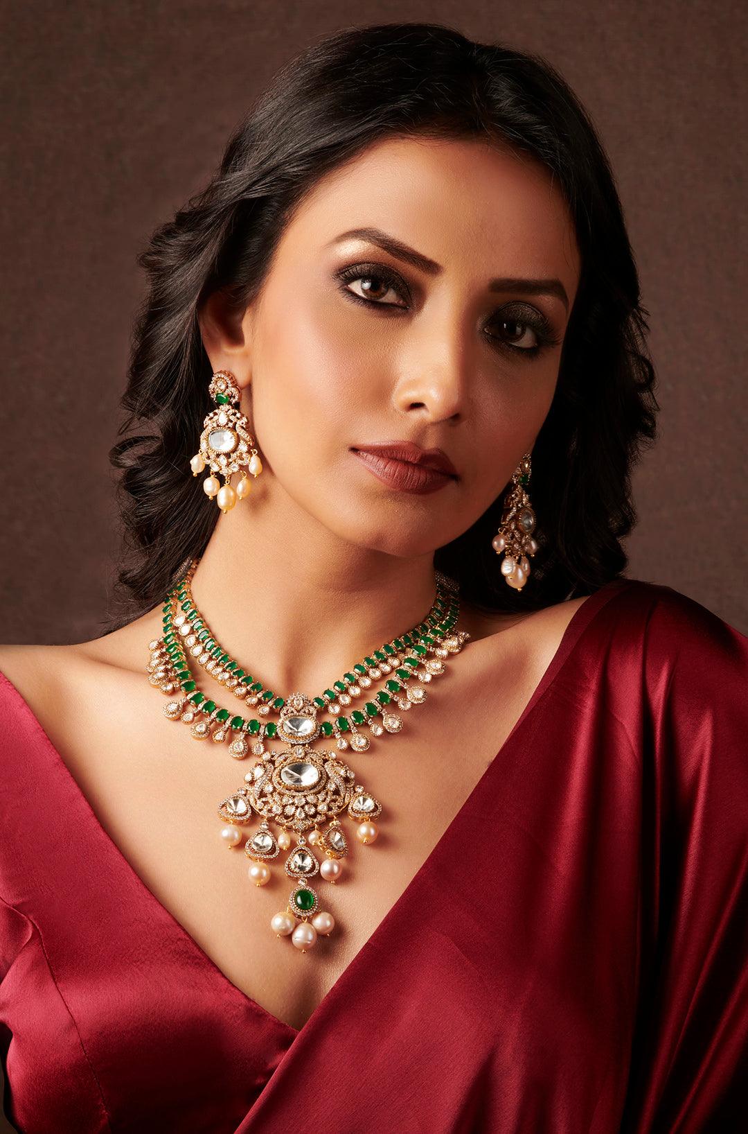 Glamorous Greens Emerald Necklace Set - Dyulokha