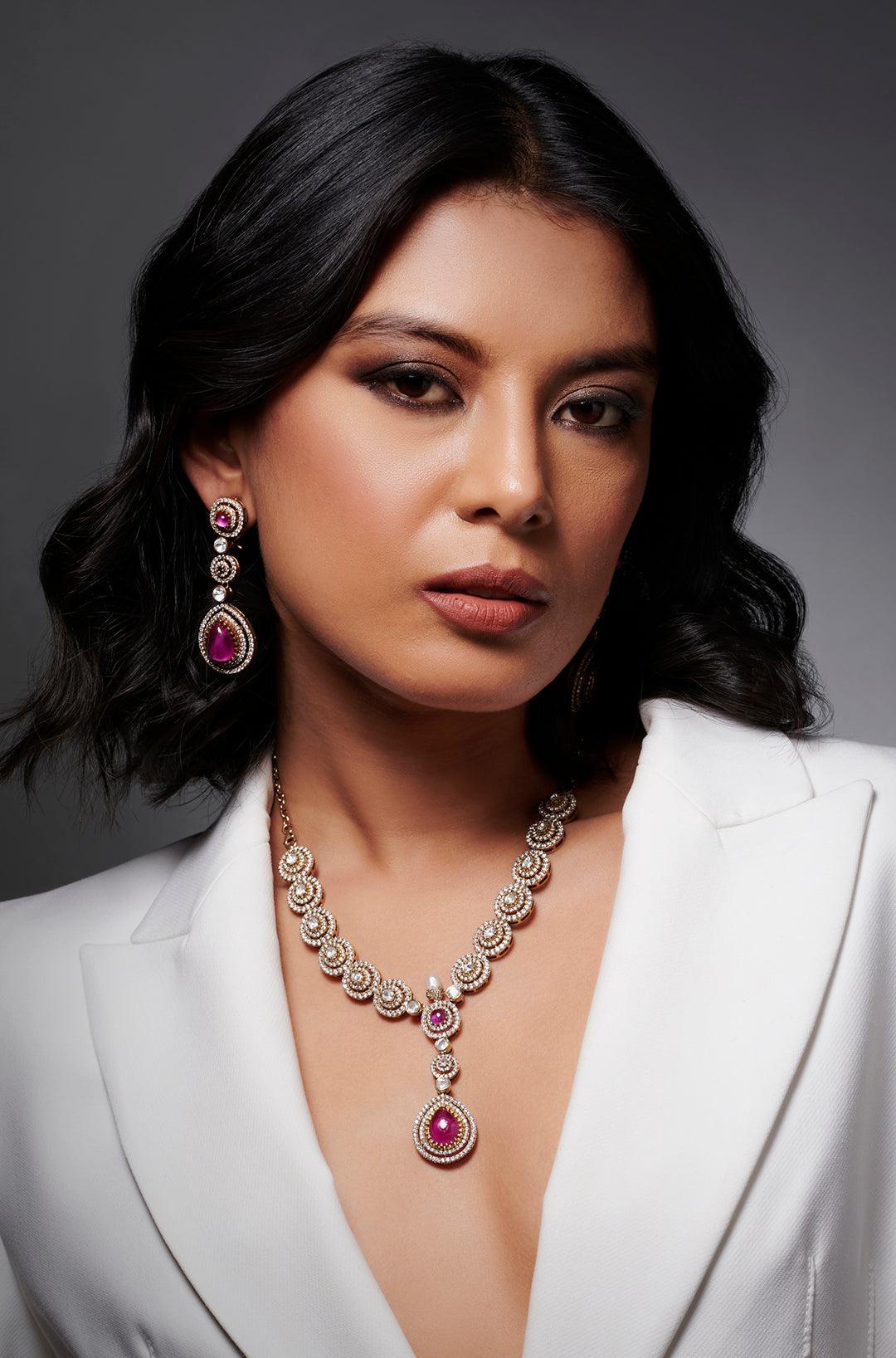 Blushing Royalty Victorian Necklace Set - Dyulokha