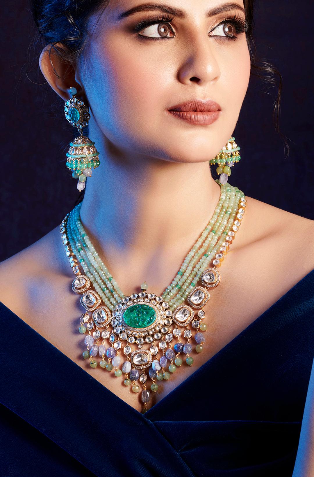 Lustrous Layers Emerald Ranihaar - Dyulokha