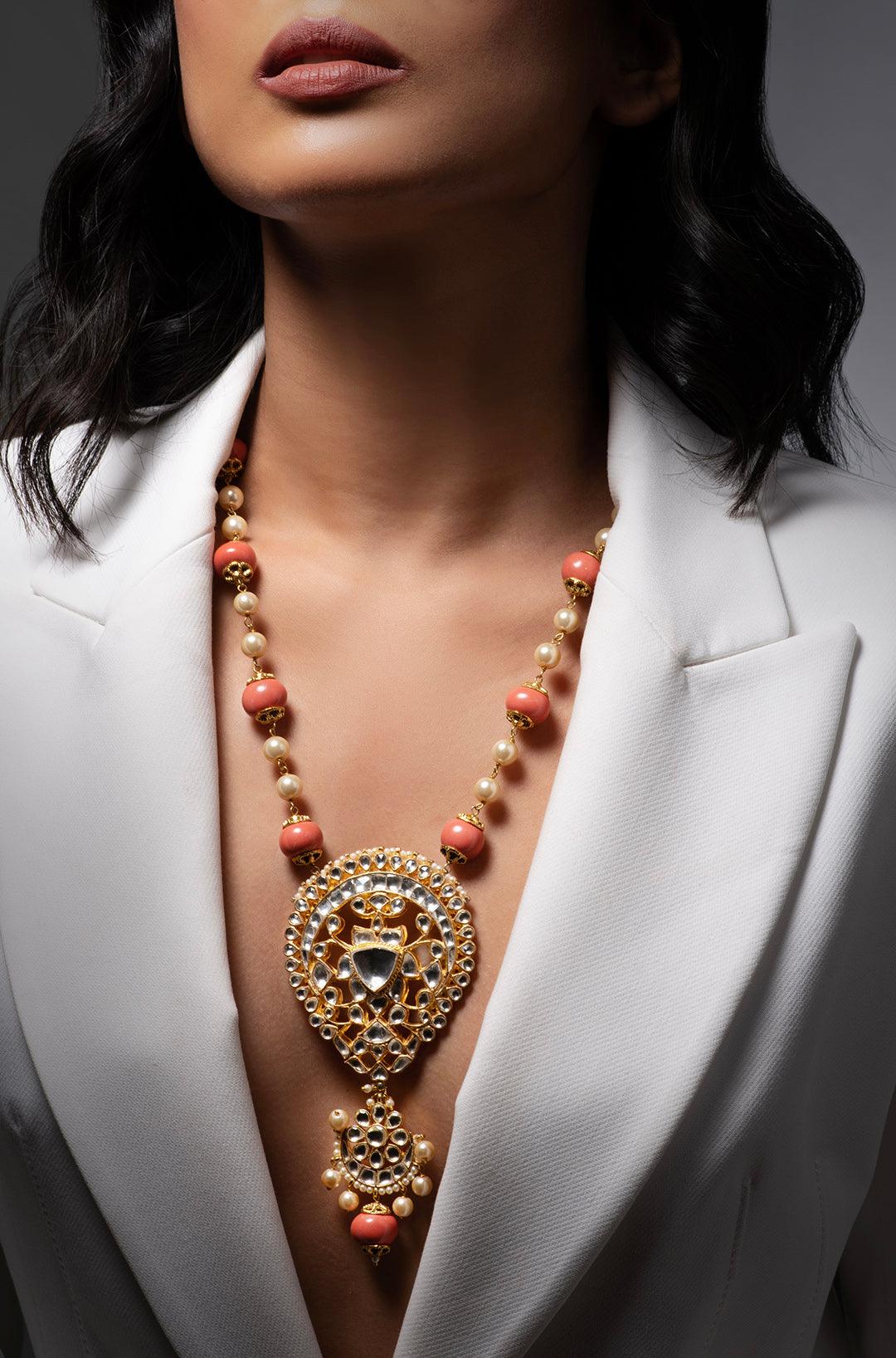Coral Stones & Pearls Harmony Necklace - Dyulokha
