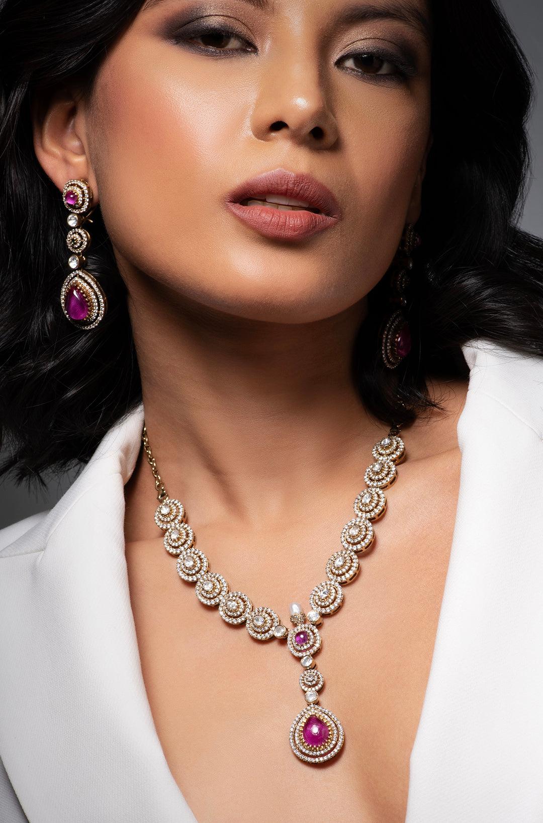 Blushing Royalty Victorian Necklace Set - Dyulokha