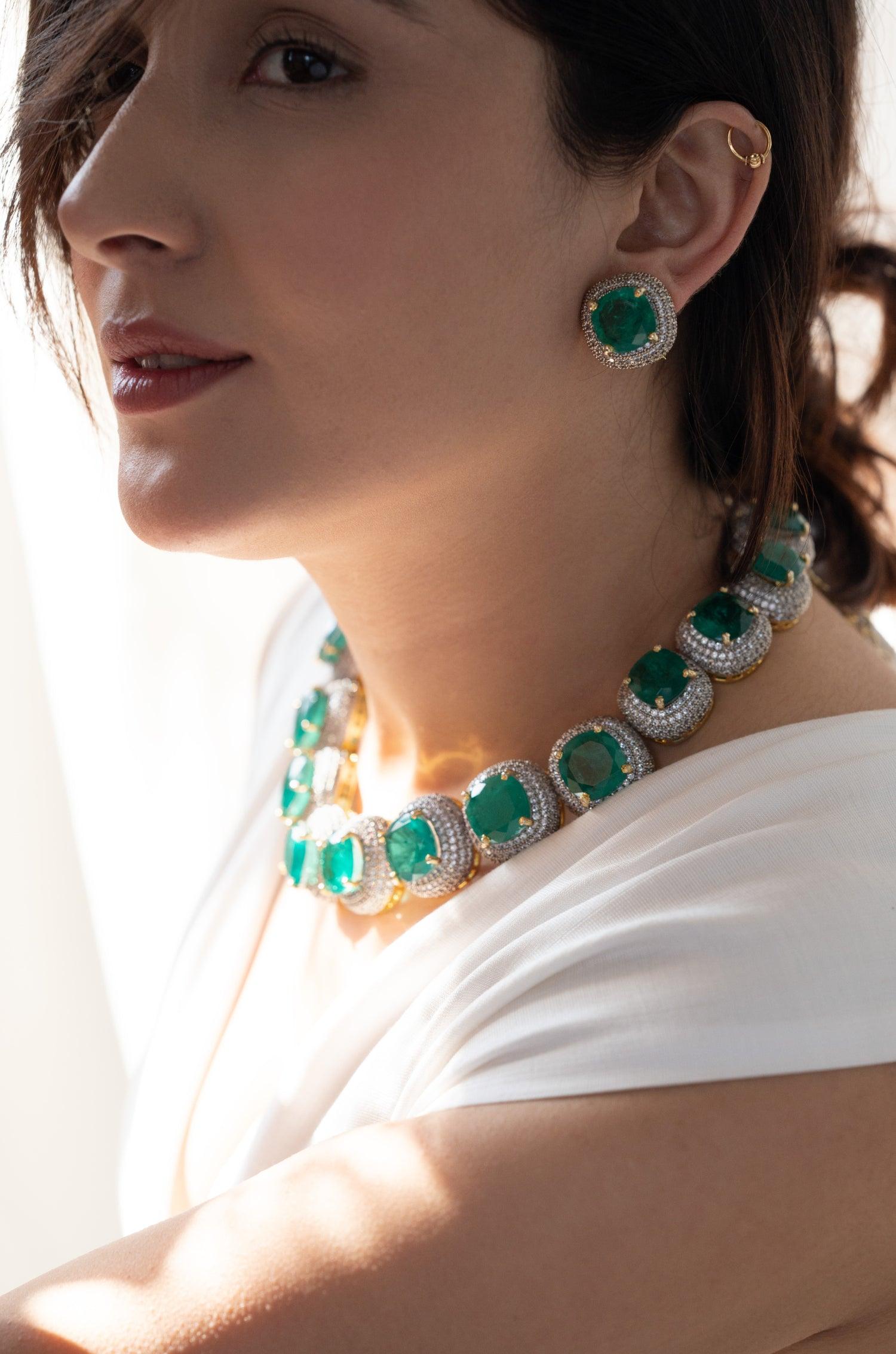 Emerald Enchantment Necklace Set - Dyulokha