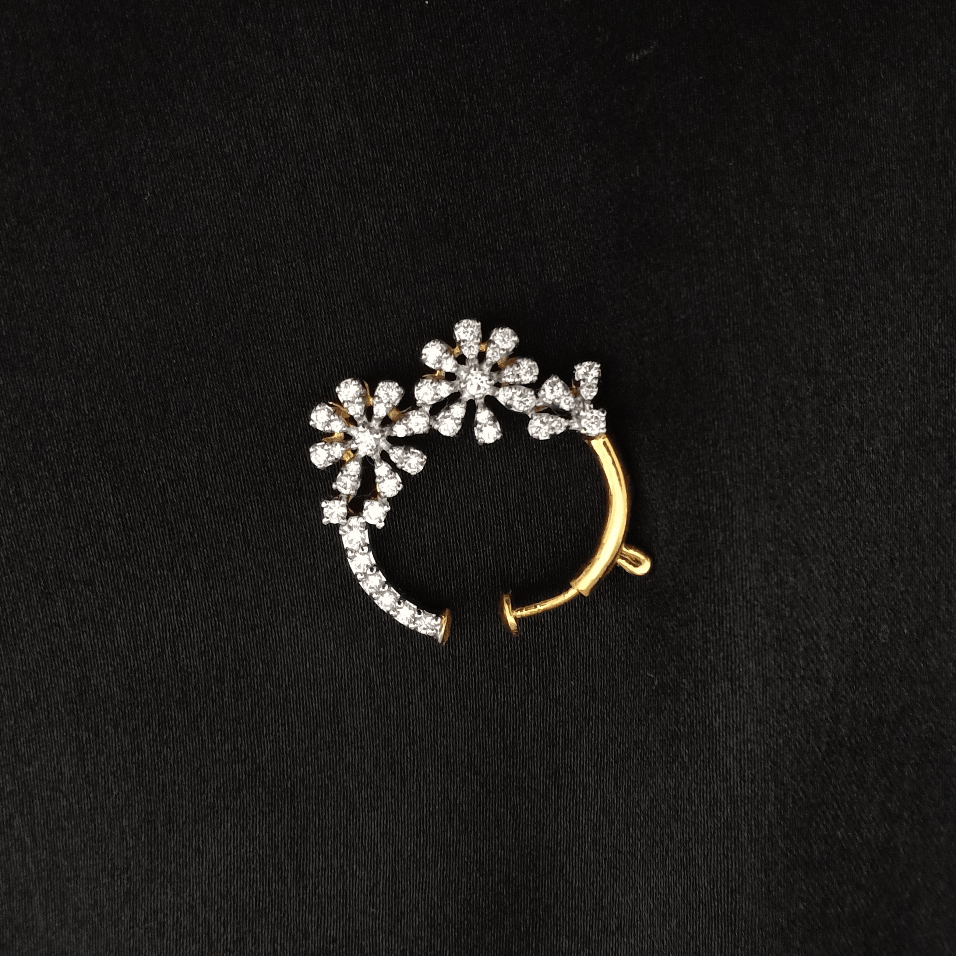 Blooming Nose Ring - Dyulokha