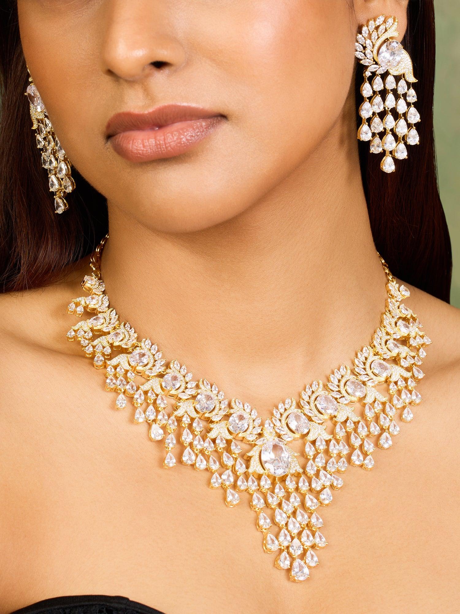 Dewdrop Delight Diamond Necklace Set - Dyulokha