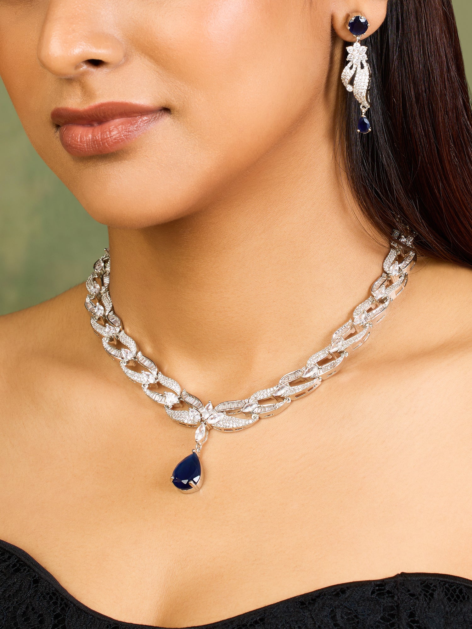 Regal Royal Blue Sapphire Nacklace Set