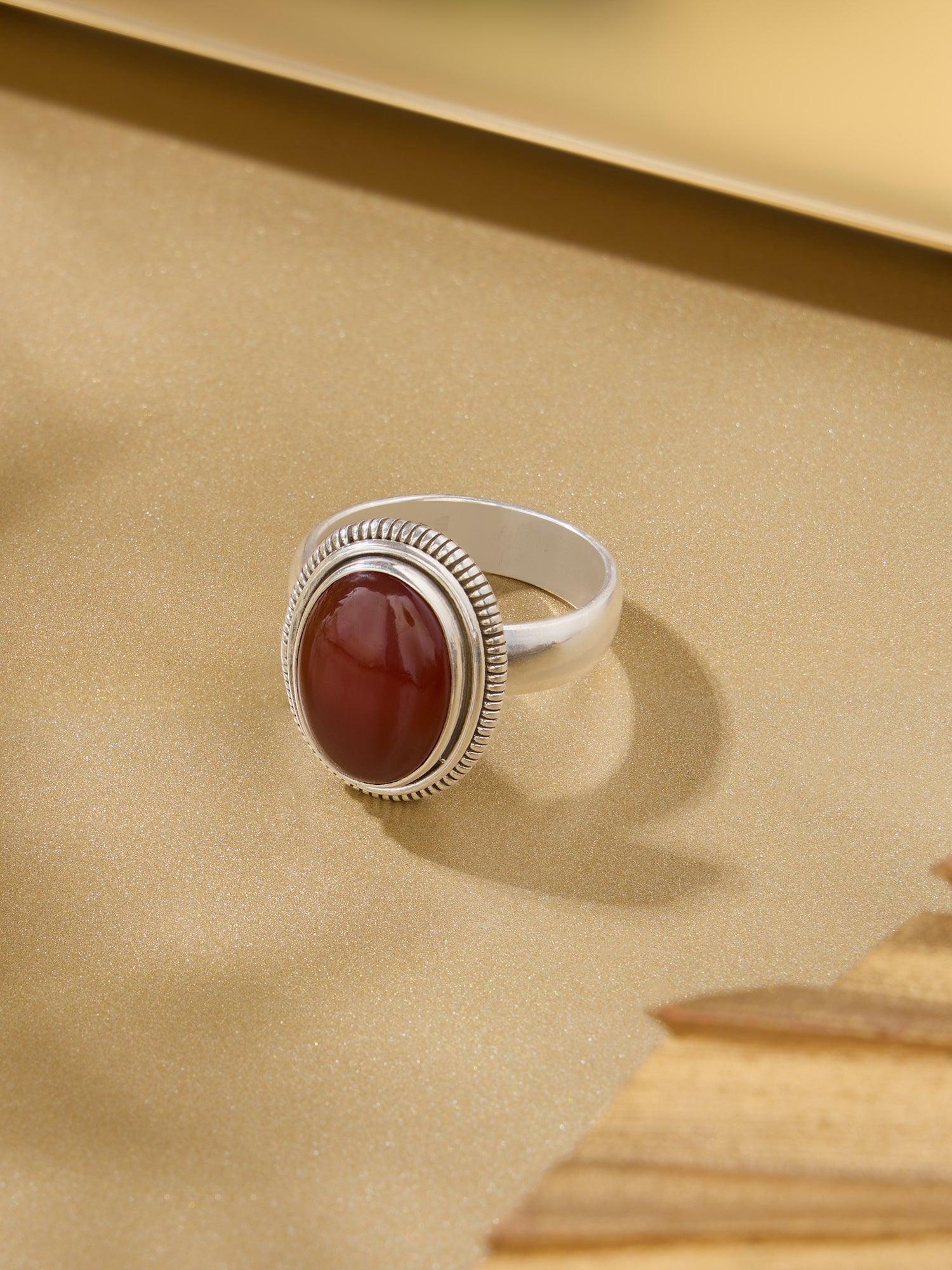 Warm Embrace Basic Carnelian Ring - Dyulokha