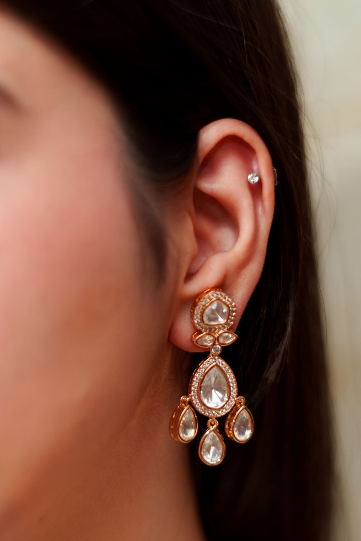 Elegant Double-Layer Gold Polki Necklace with Matching Earrings