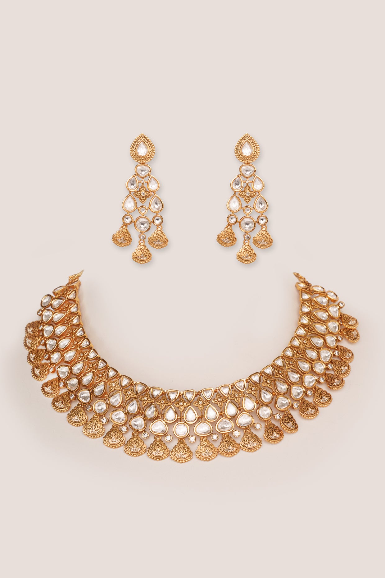 Regal Kundan-Studded Necklace set