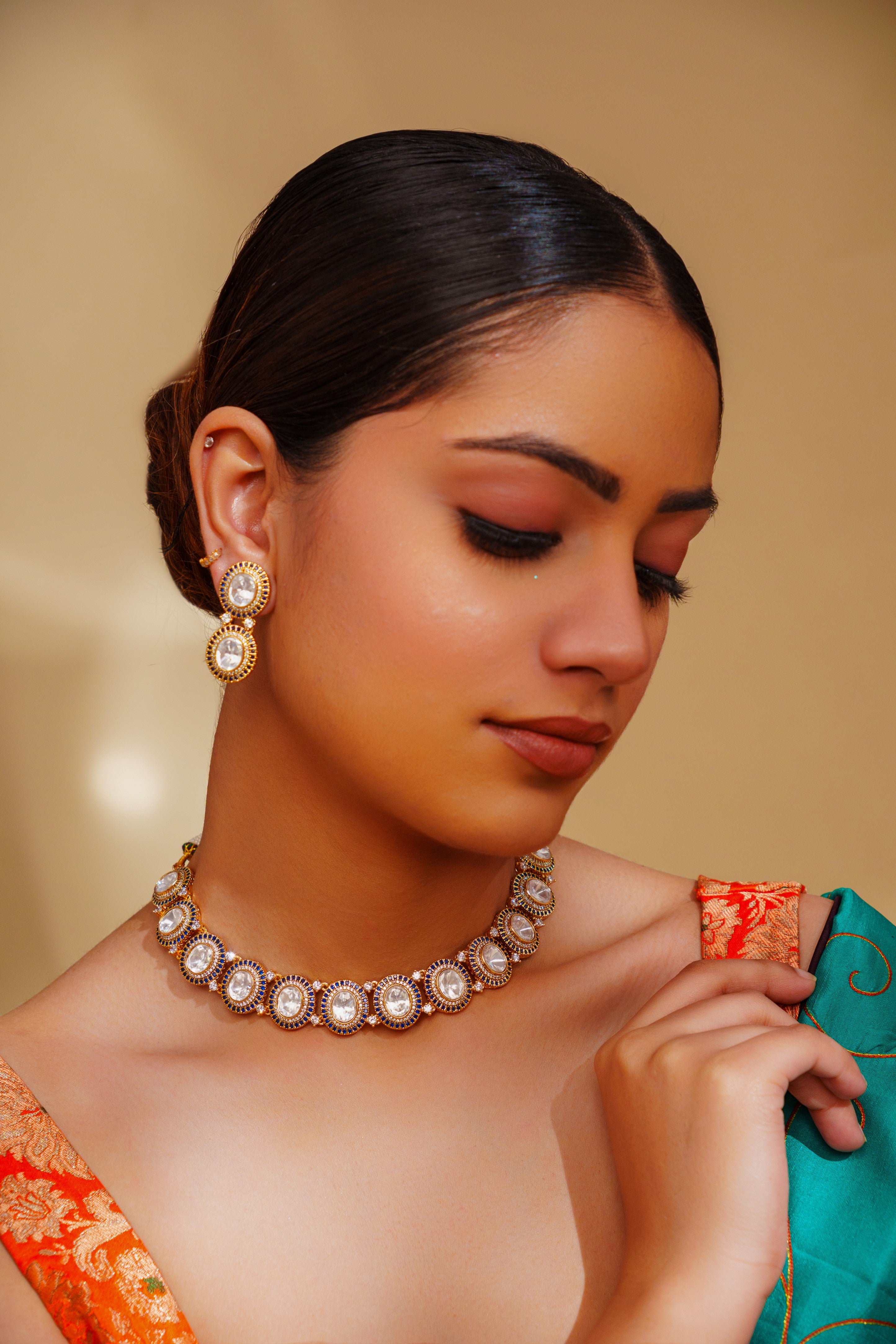 Elegant White Kundan & Sapphire Gold Necklace Set