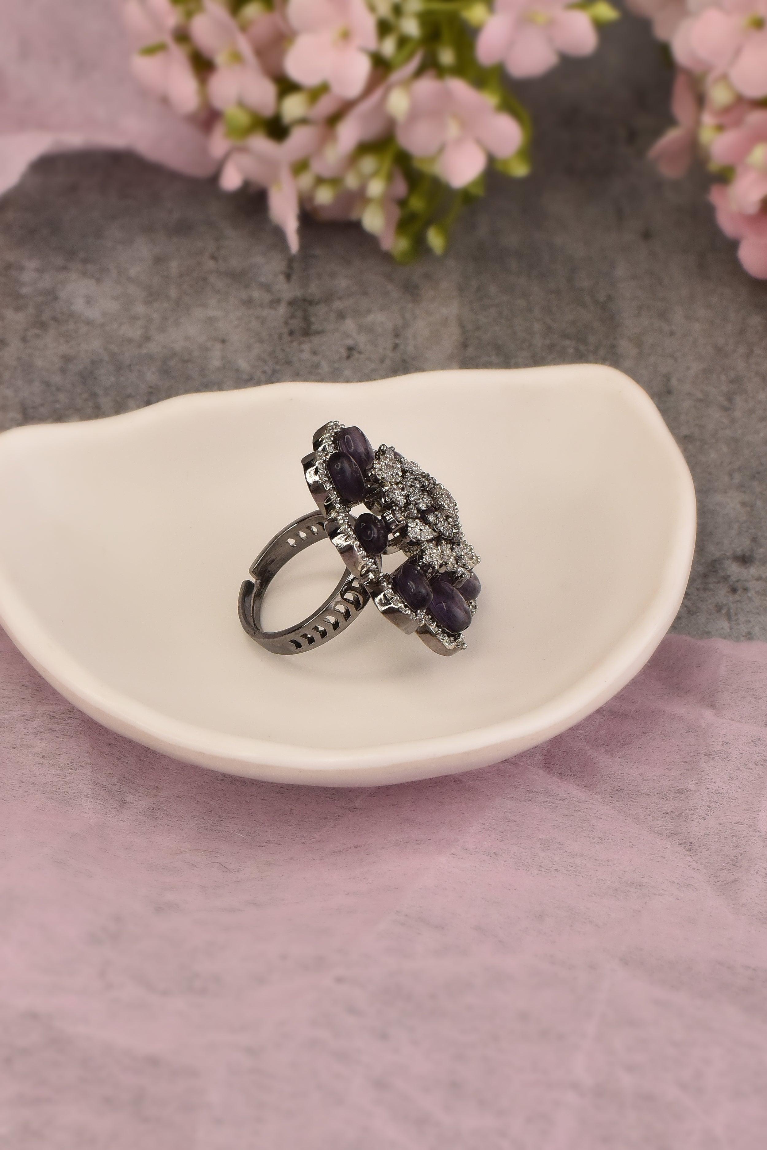 Royal Amethyst Zirconia Ring - Dyulokha