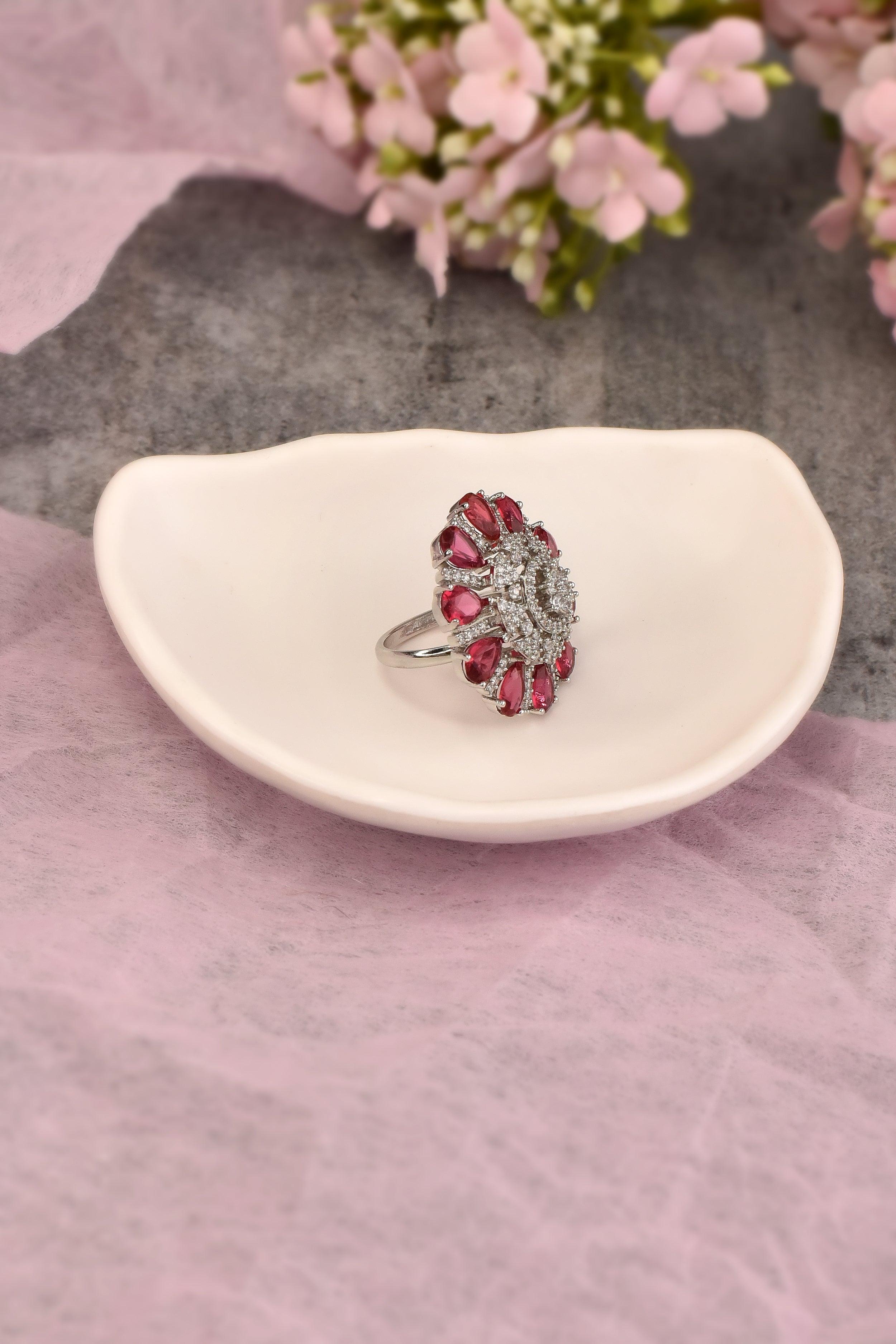Crimson Sparkle Zirconia Ring - Dyulokha