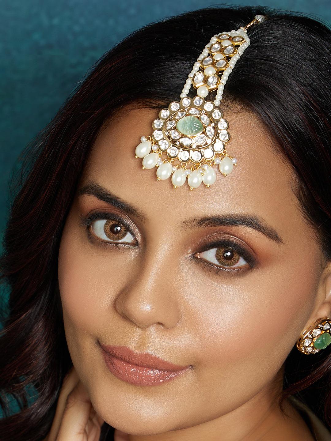 Enchanting Green & White Maang Tikka - Dyulokha