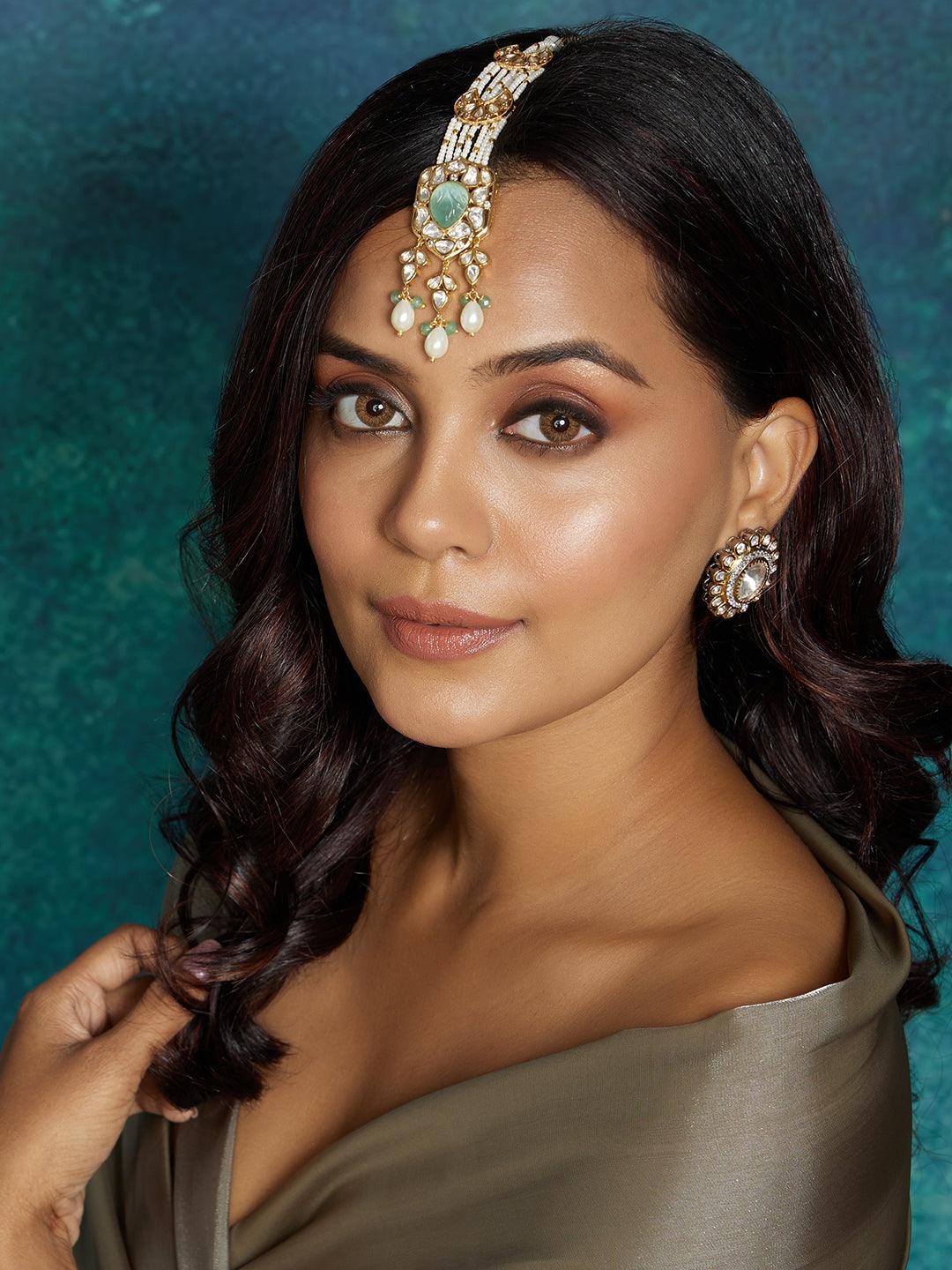 Enchanting Green Elegance Maang Tikka - Dyulokha
