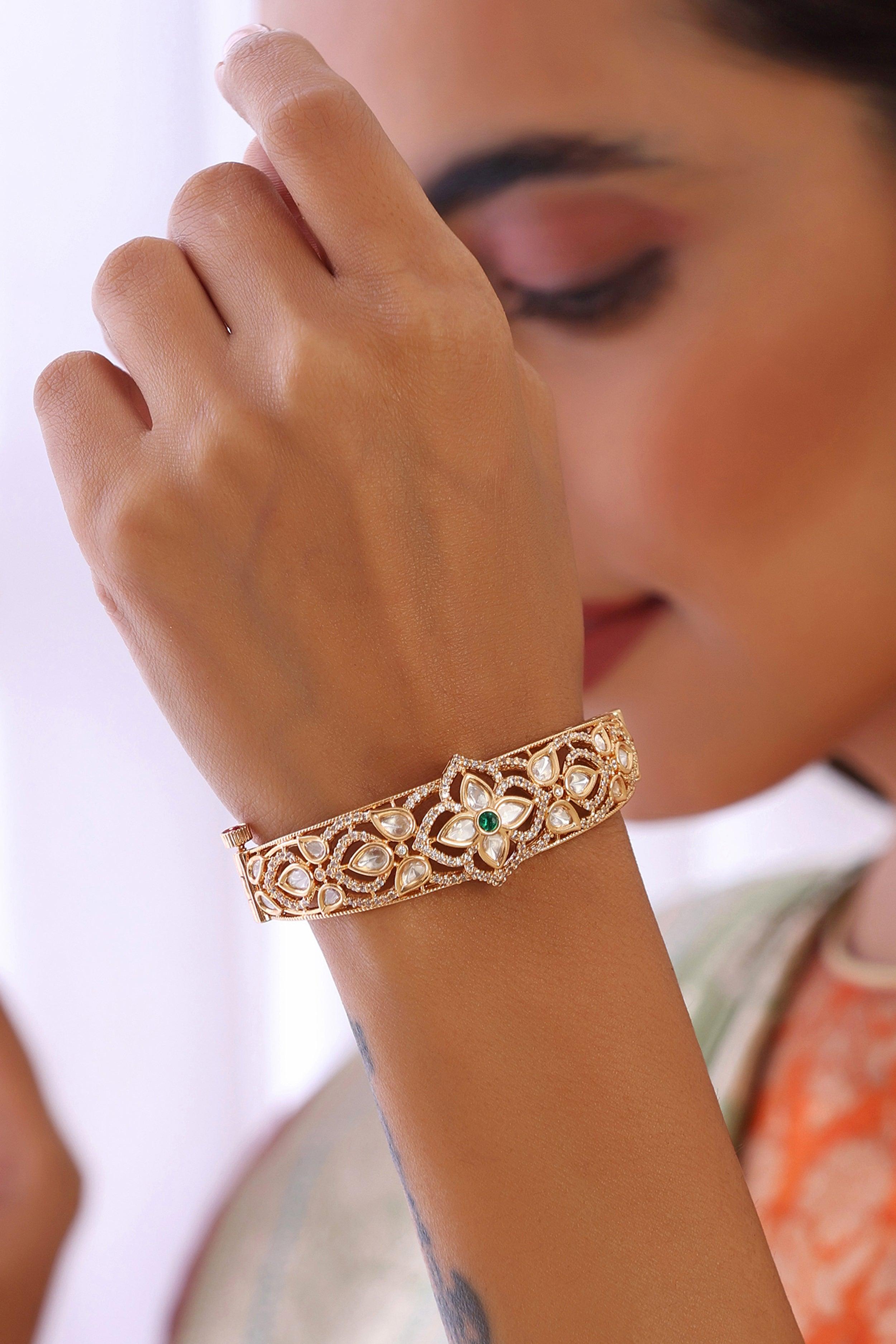 Emerald Glow Polki Bracelet - Dyulokha