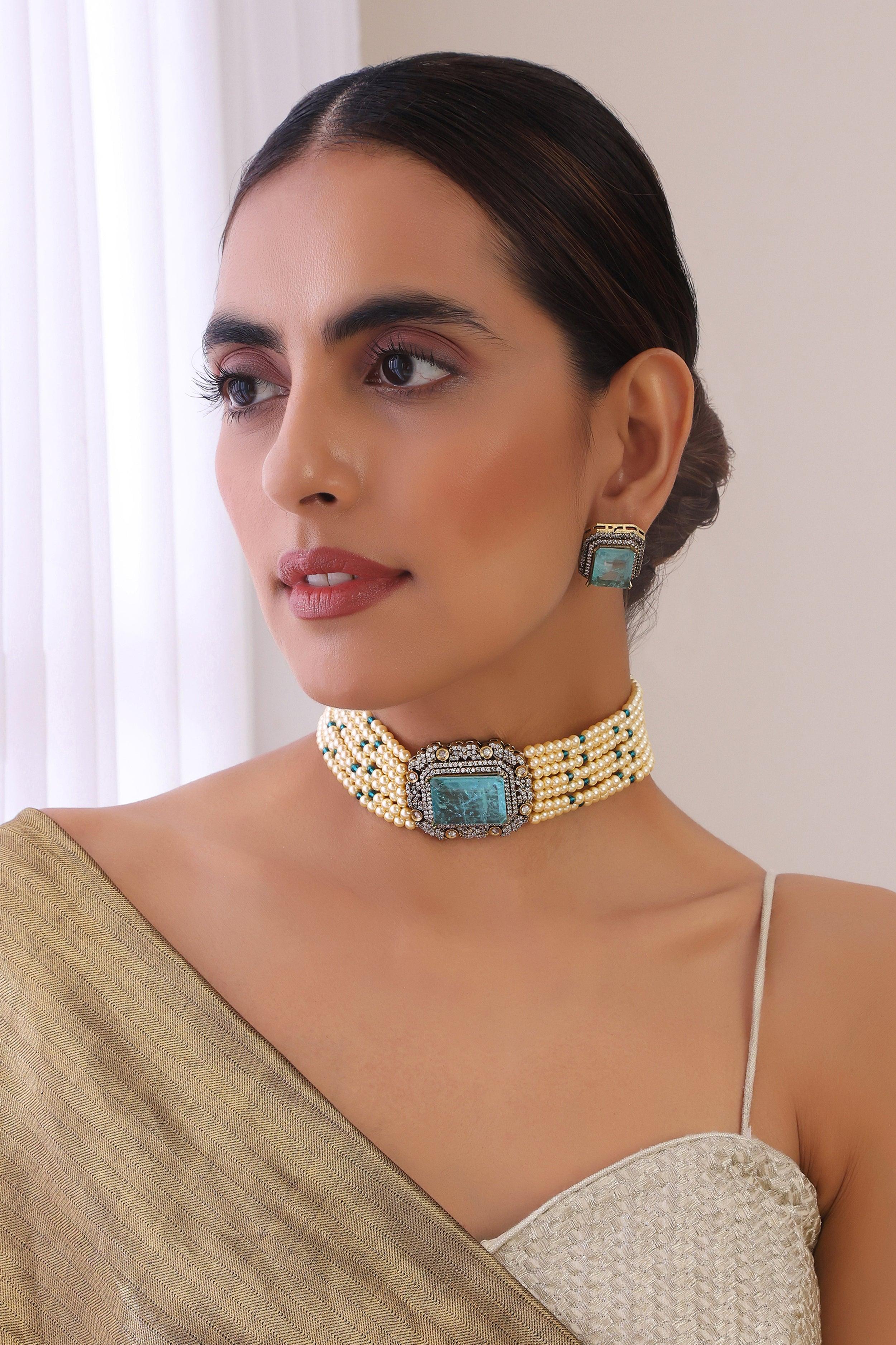 Sapphire Splendor Victorian Polki Necklace Set - Dyulokha